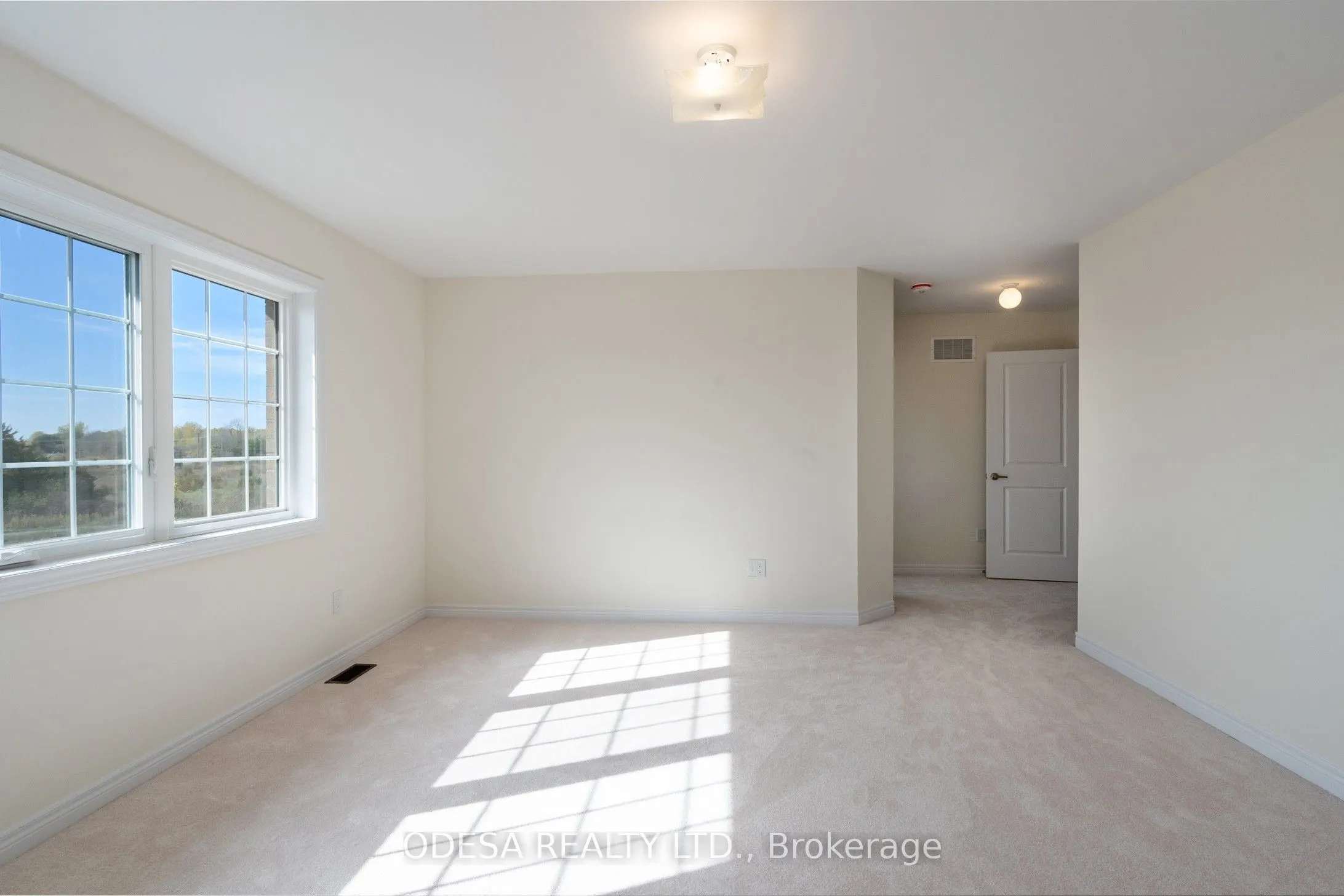 18 Blue Heron Drive W