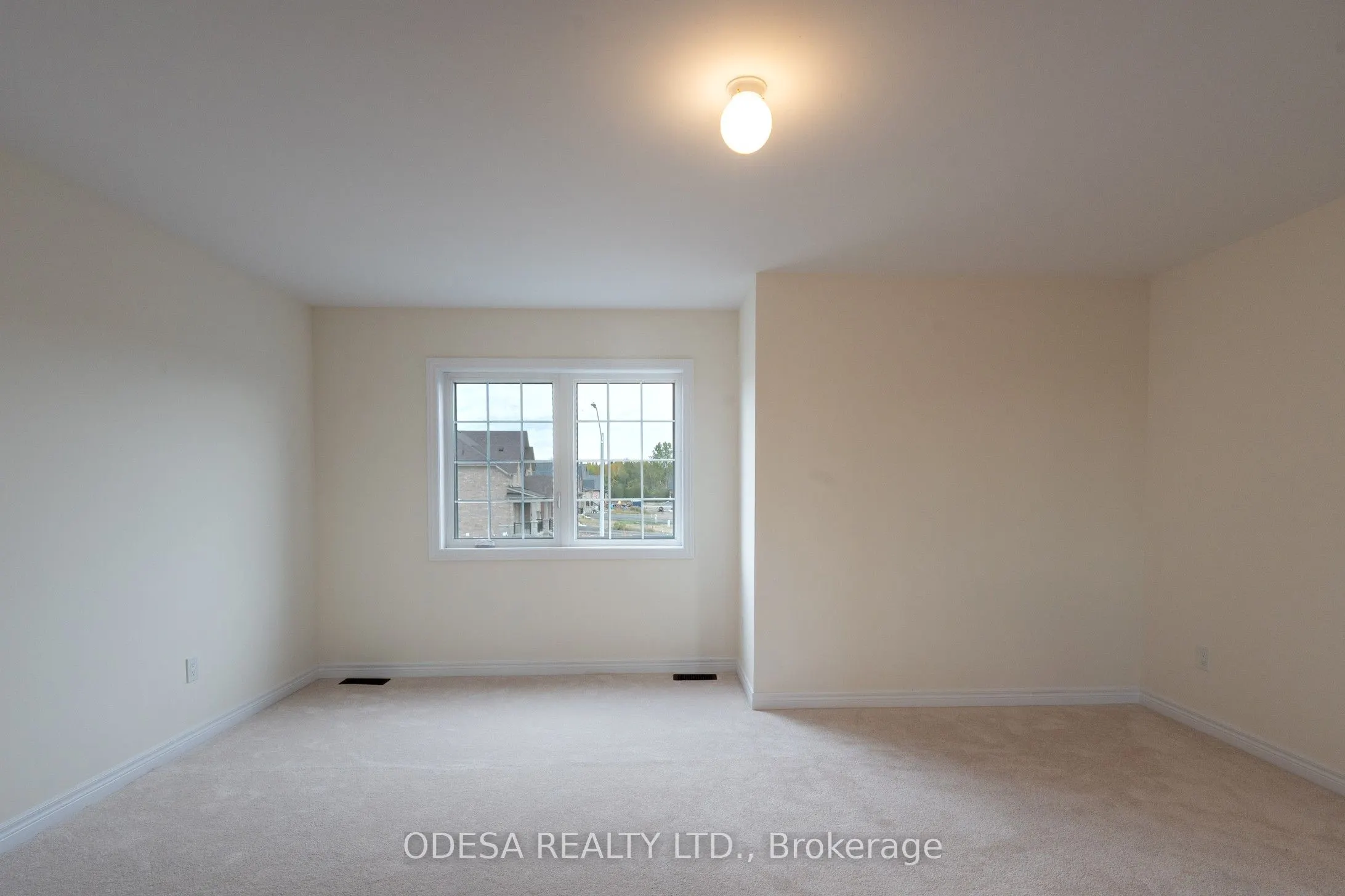 18 Blue Heron Drive W