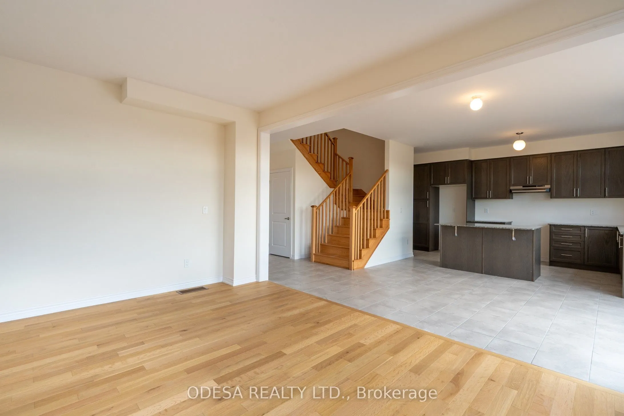 18 Blue Heron Drive W