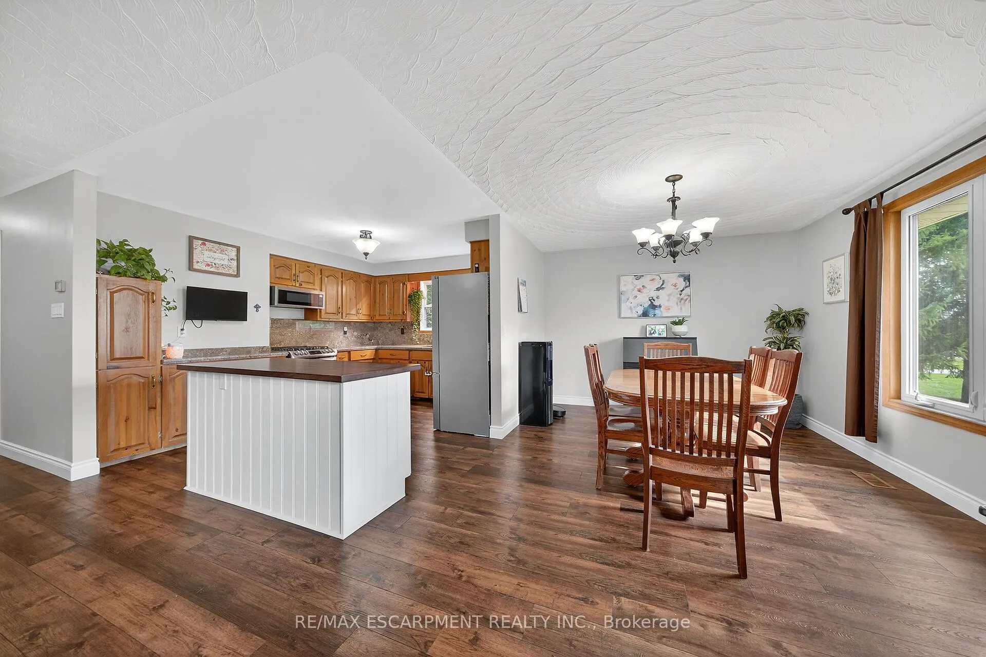 1489 Norfolk County Rd 19 E