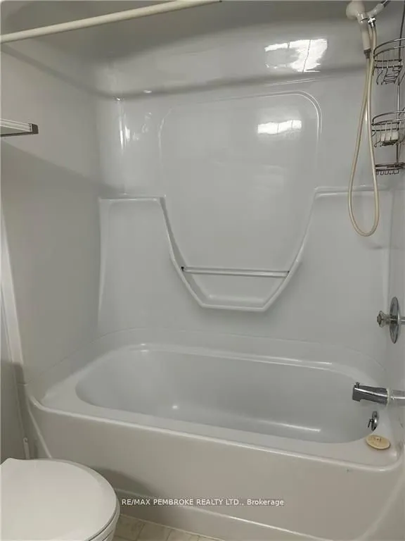 35 VERMONT MEADOWS Drive