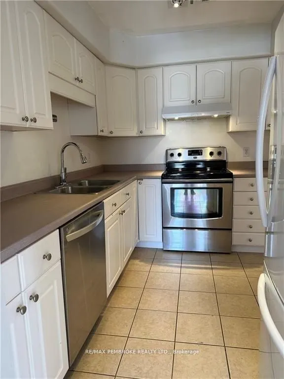 35 VERMONT MEADOWS Drive