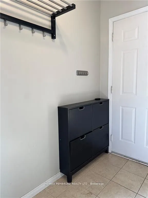 35 VERMONT MEADOWS Drive