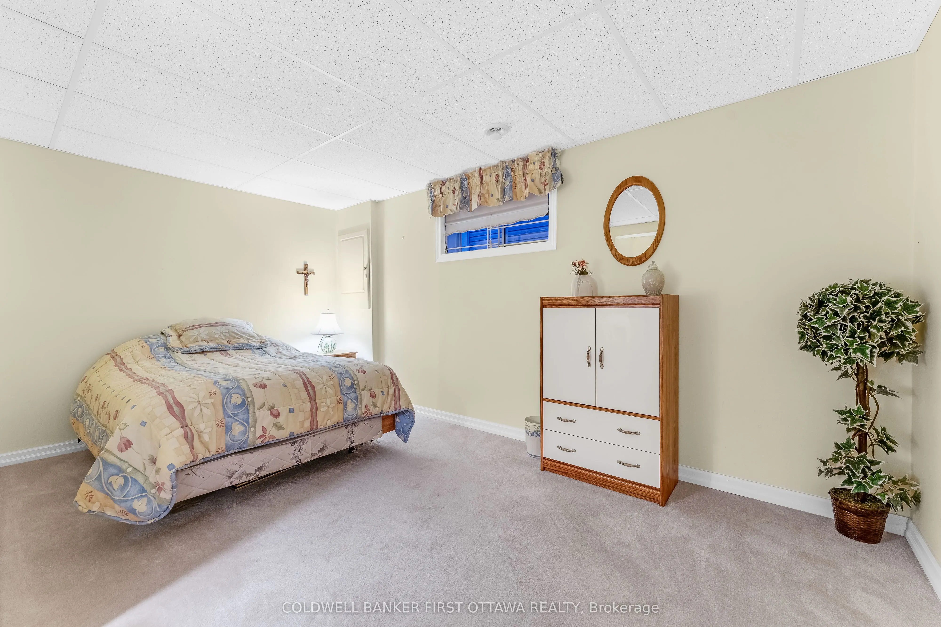 1511 Shawinigan Street