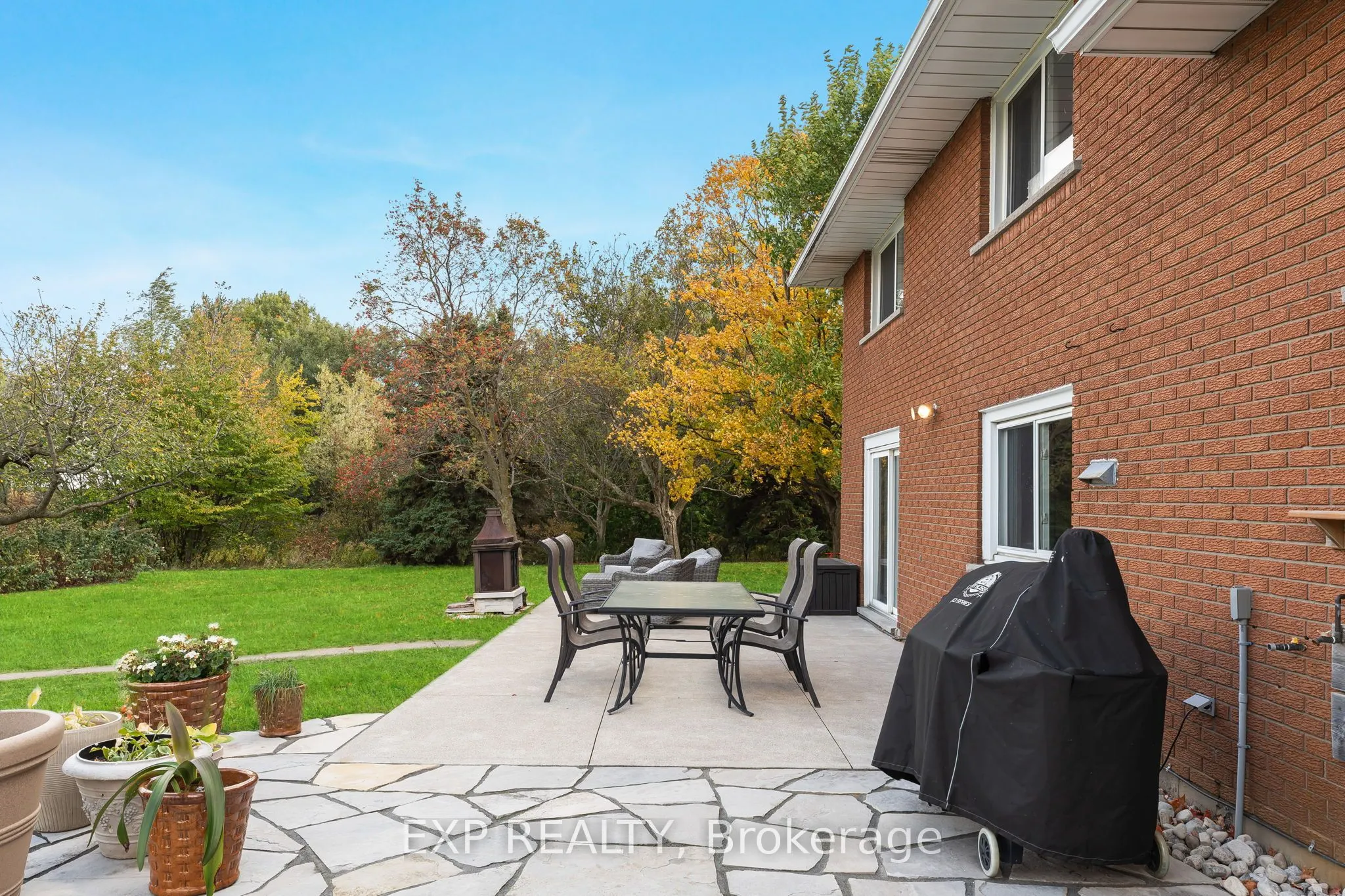 548 Millgrove Side Road