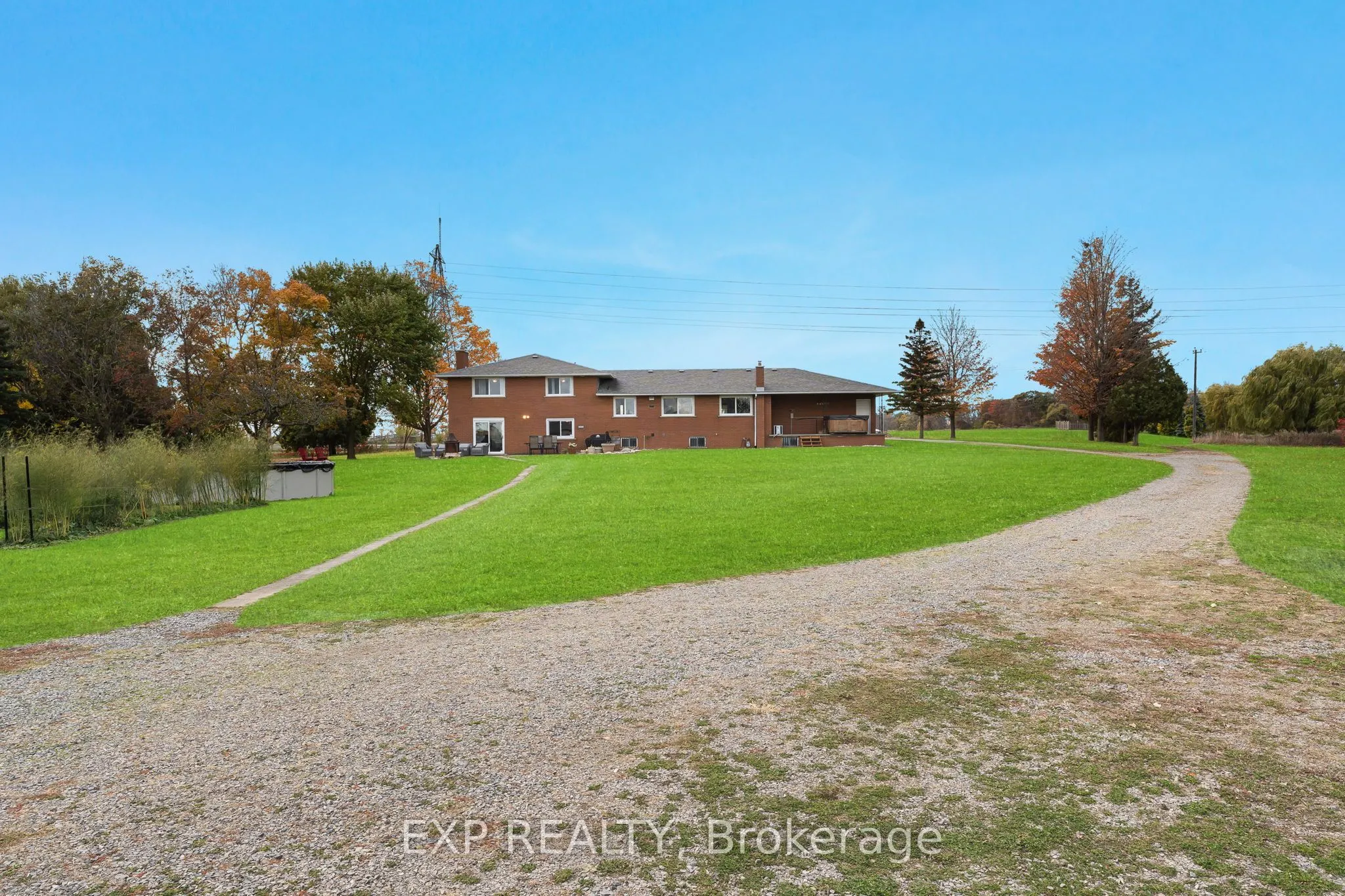 548 Millgrove Side Road