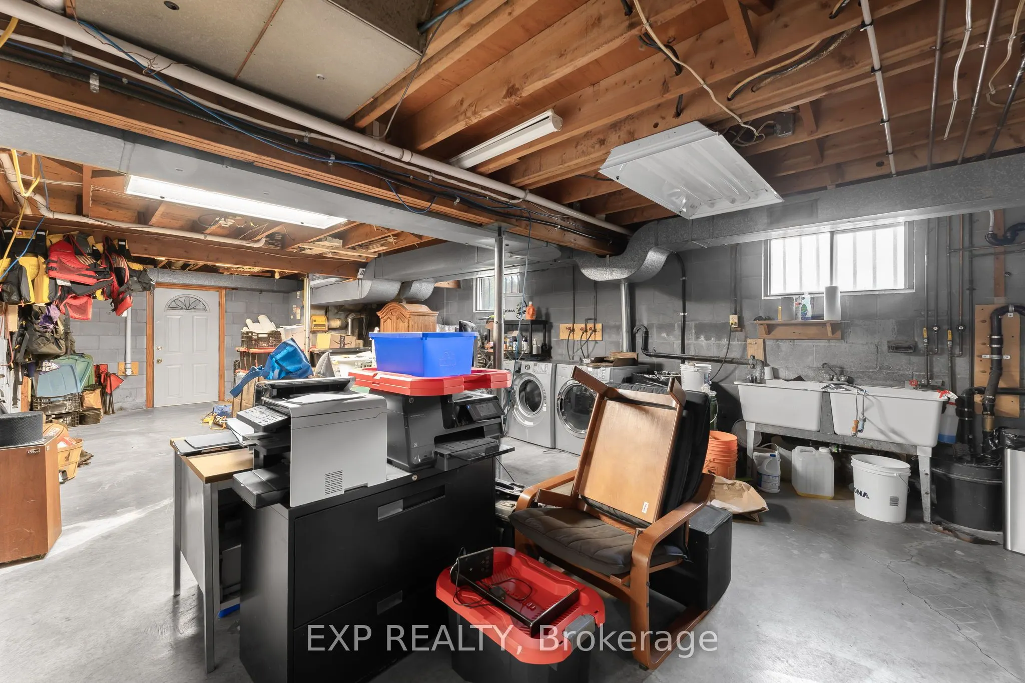 548 Millgrove Side Road