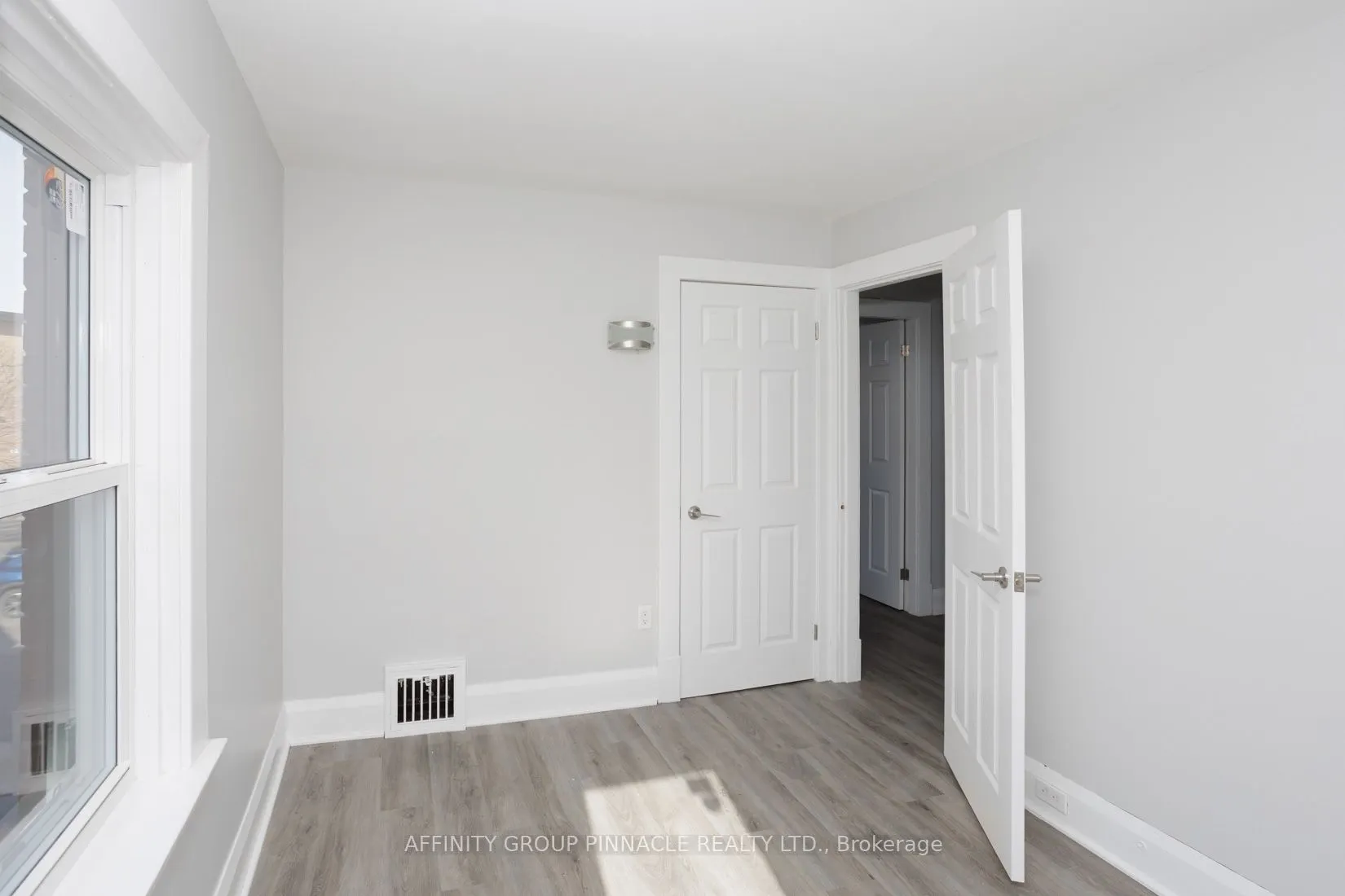 649 Charlotte Street