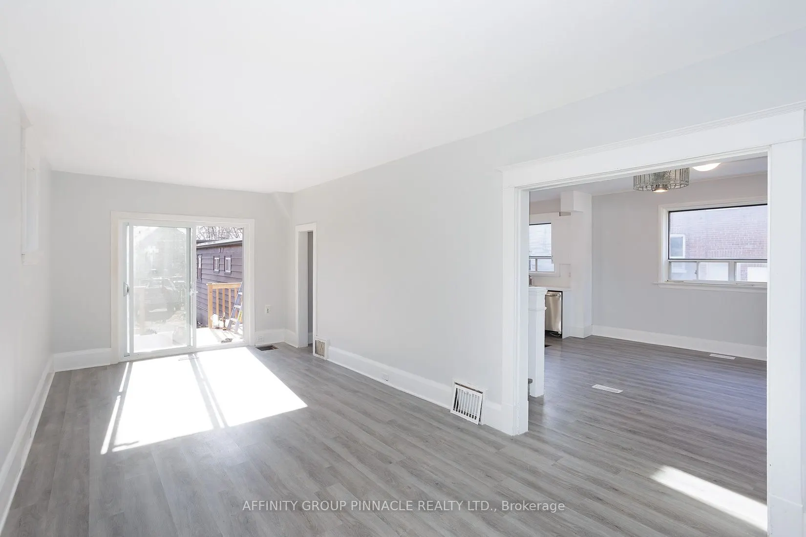 649 Charlotte Street