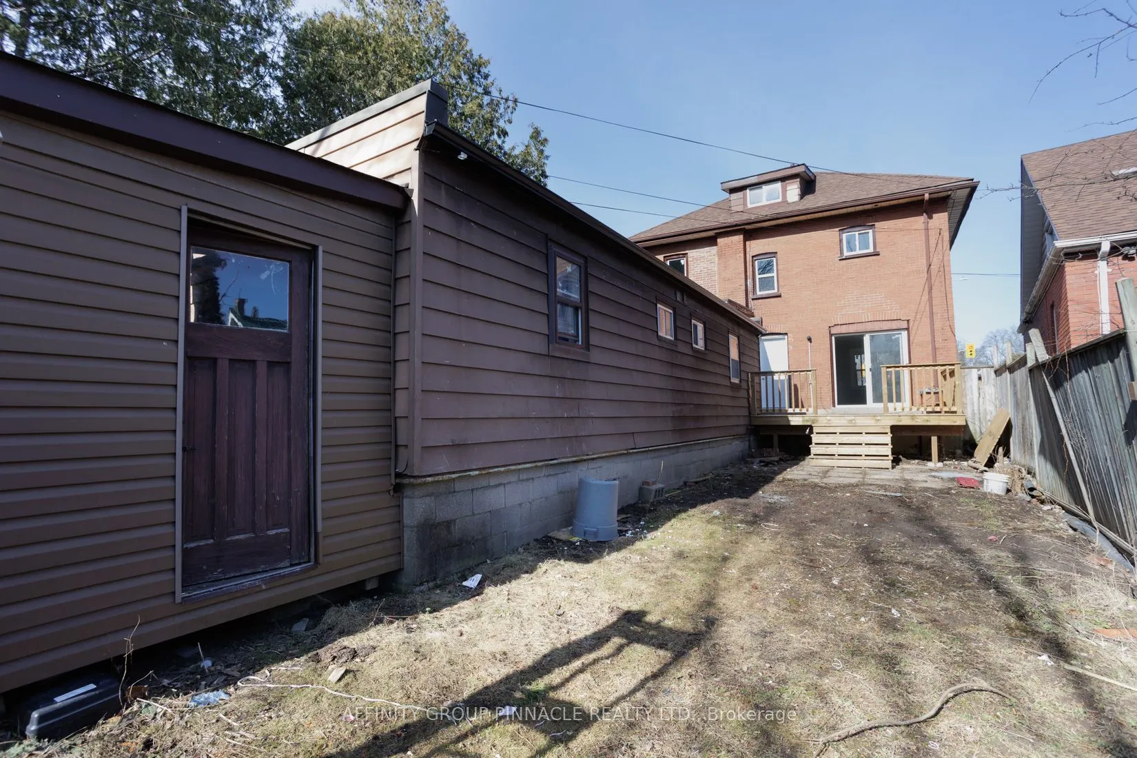 649 Charlotte Street