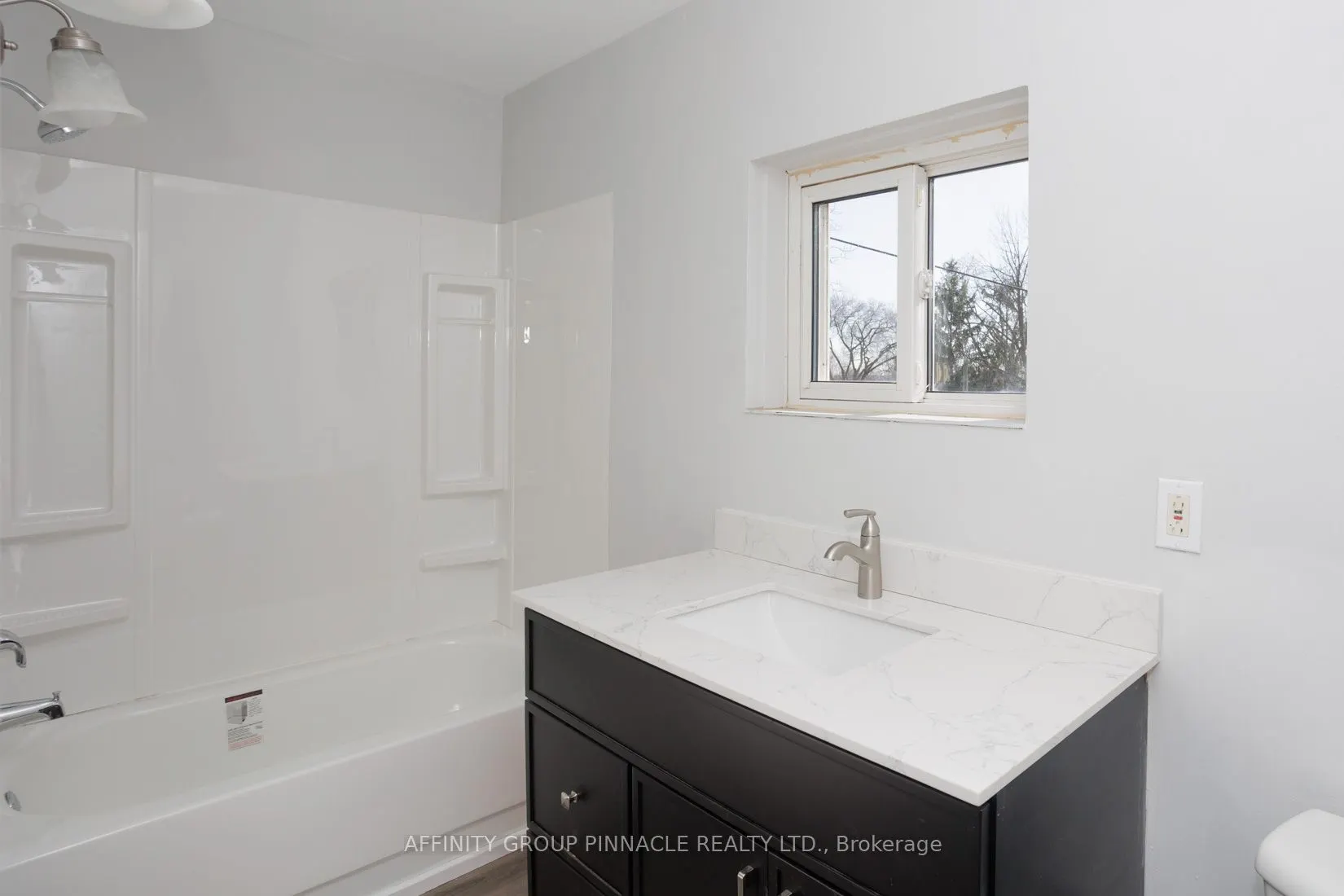 649 Charlotte Street