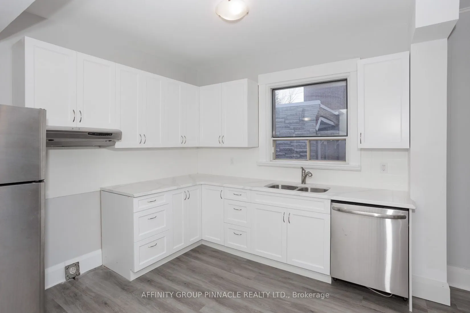 649 Charlotte Street