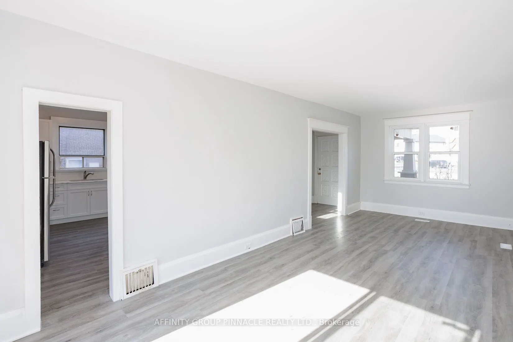 649 Charlotte Street