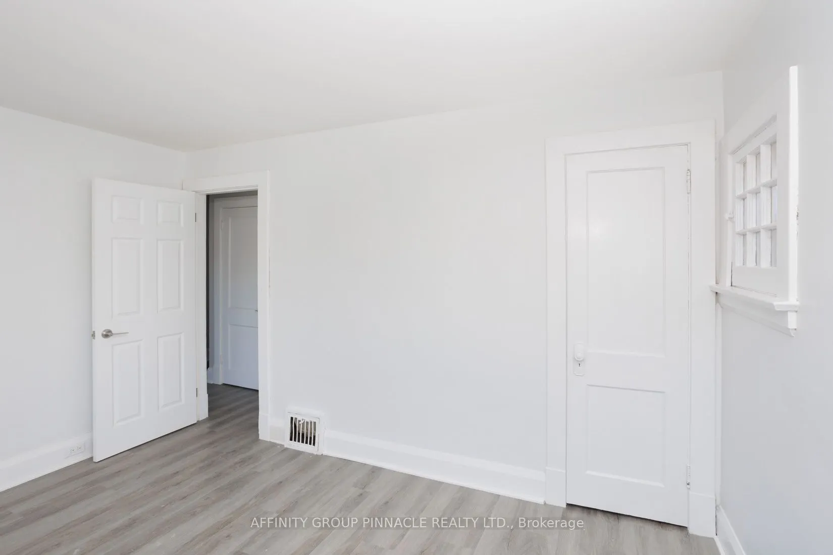 649 Charlotte Street