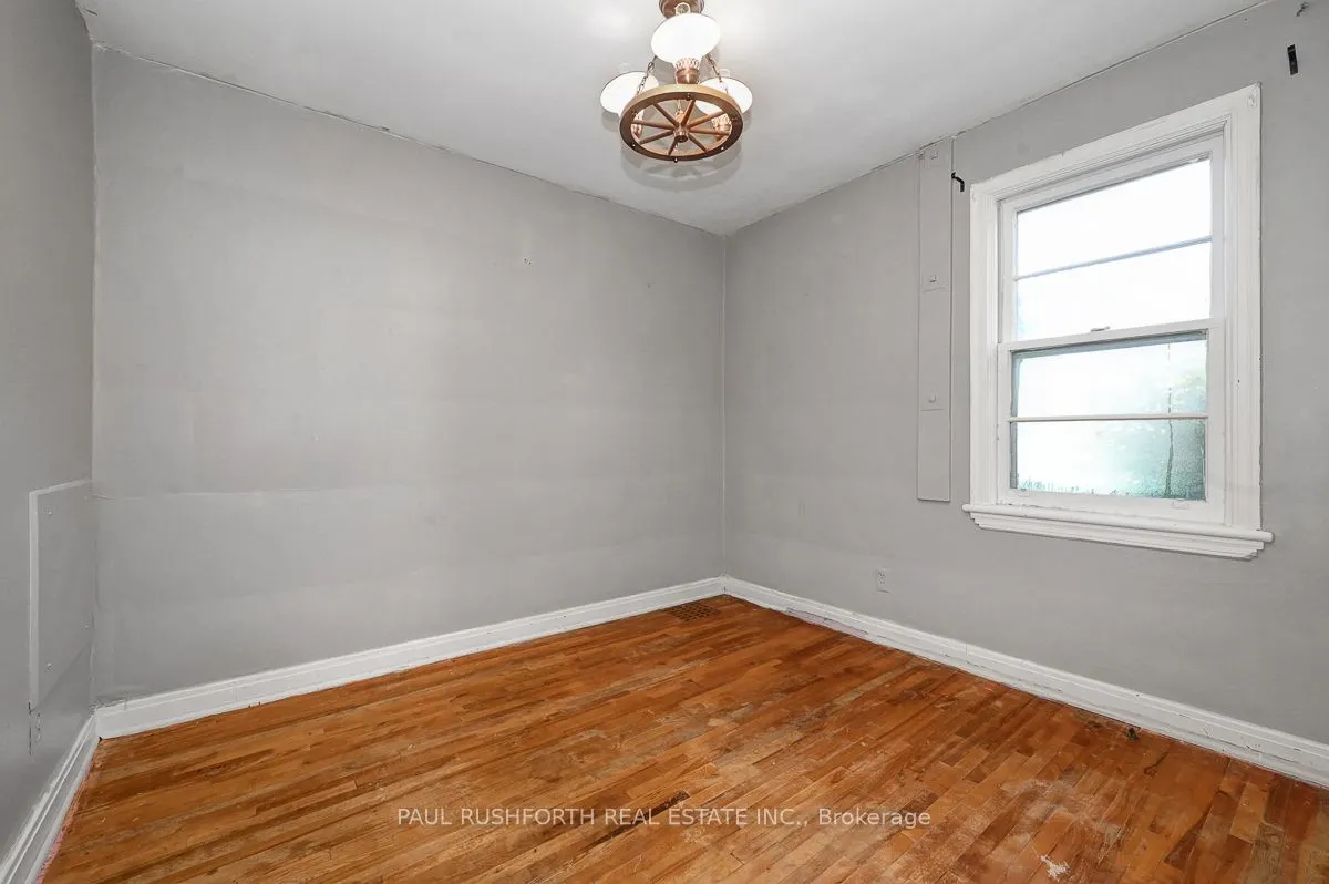 39 Cote De Neiges Road