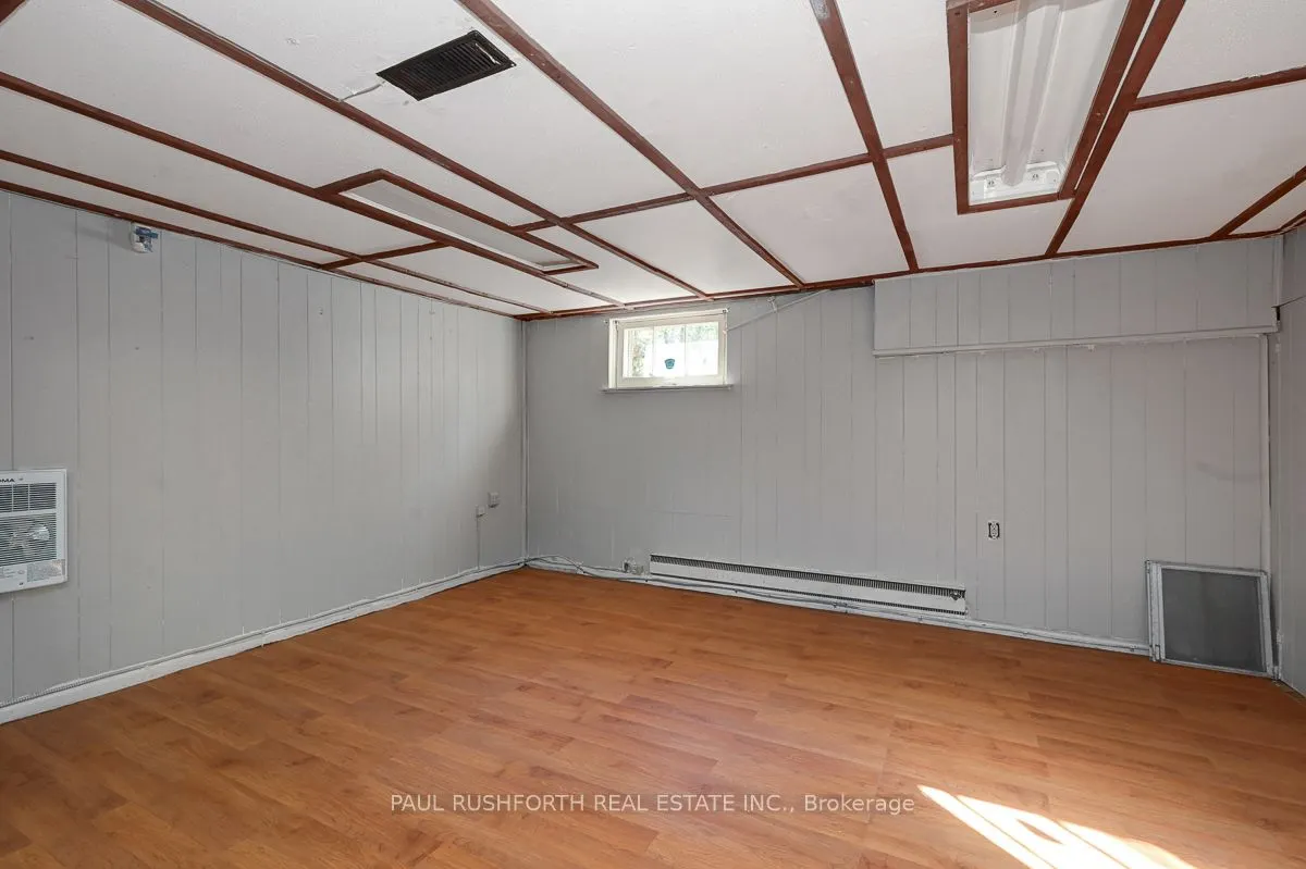 39 Cote De Neiges Road