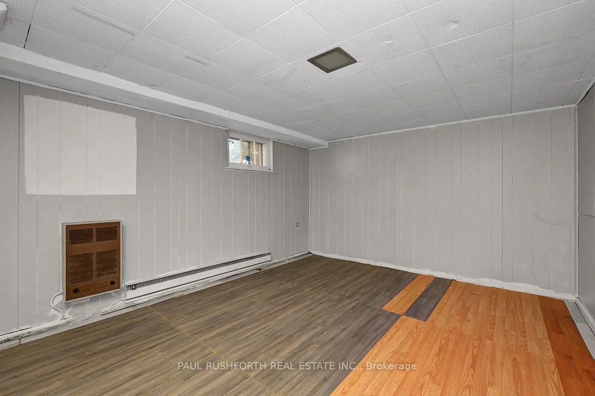 39 Cote De Neiges Road