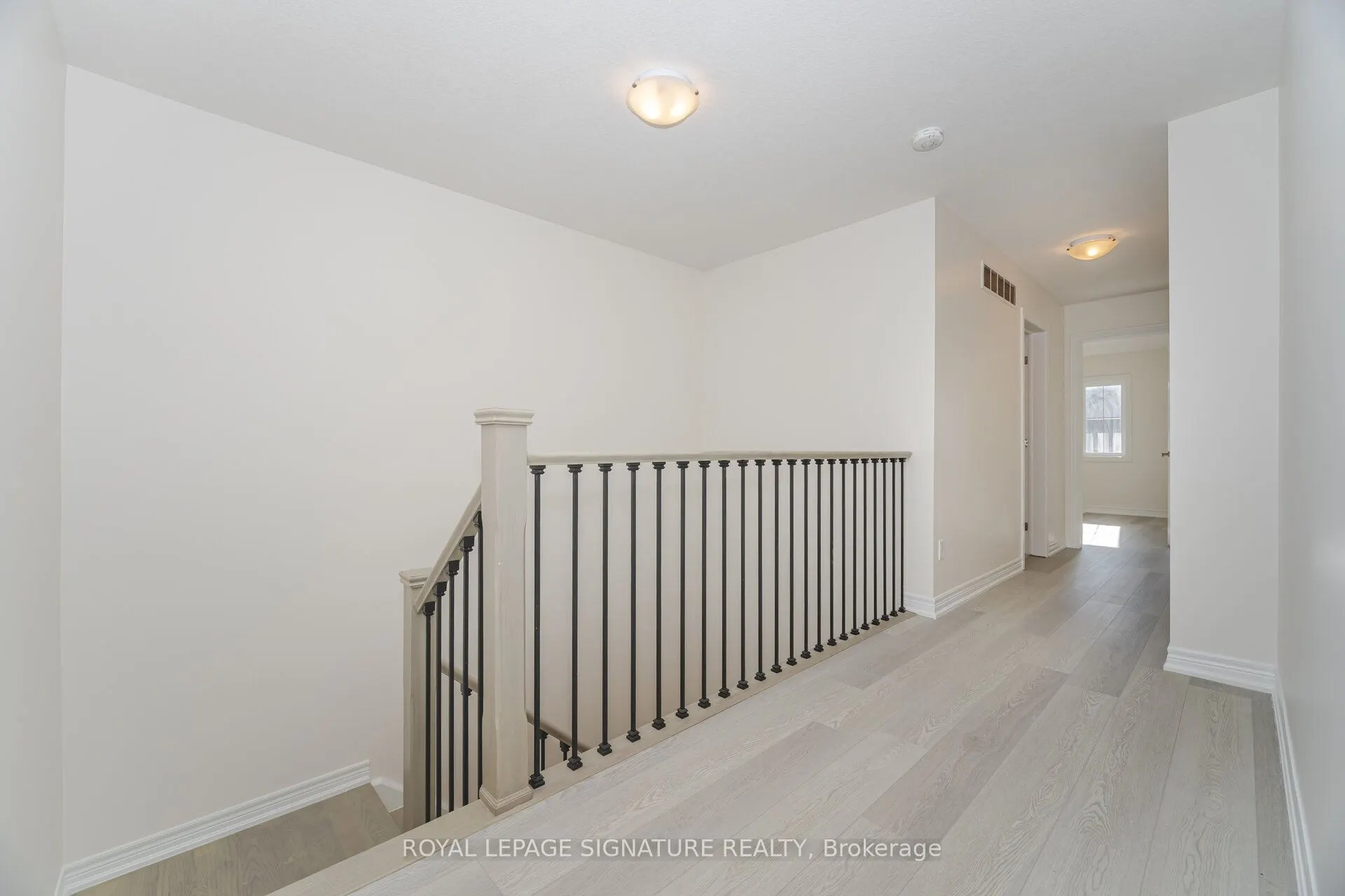 5 Ridgeside Lane, #33