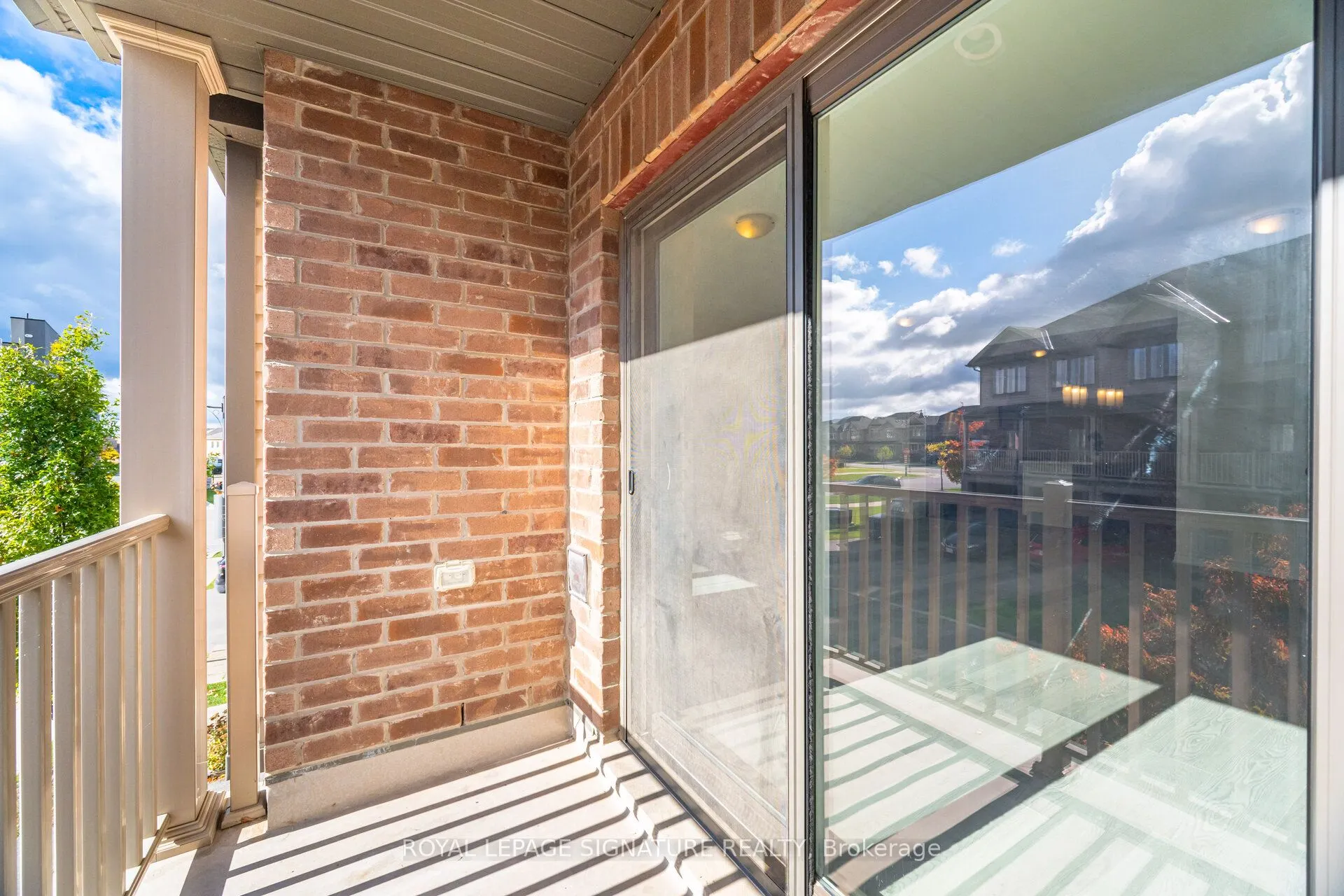 5 Ridgeside Lane, #33