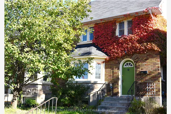 175 Breezehill Avenue N