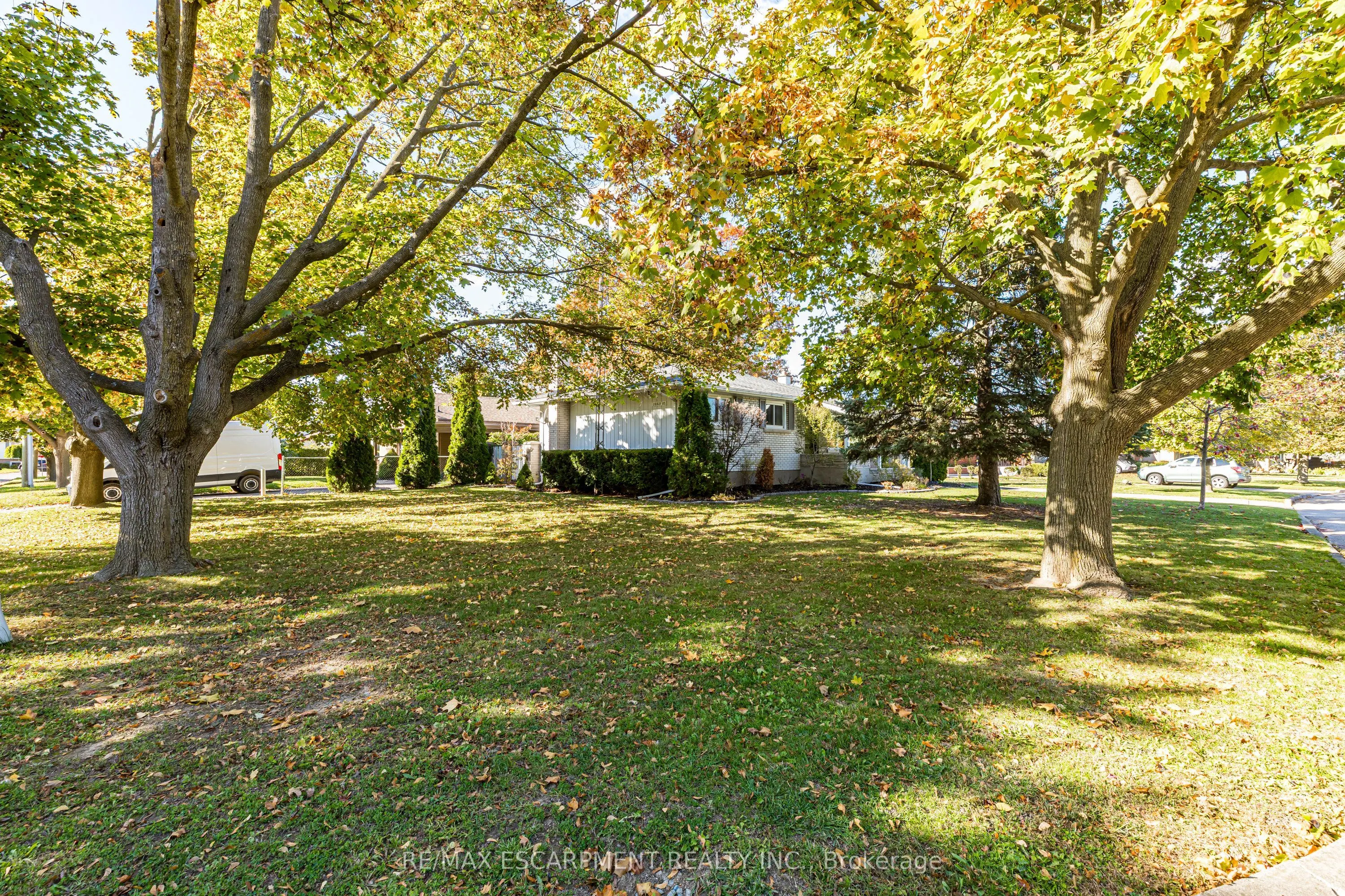 12 Ridley Heights Drive