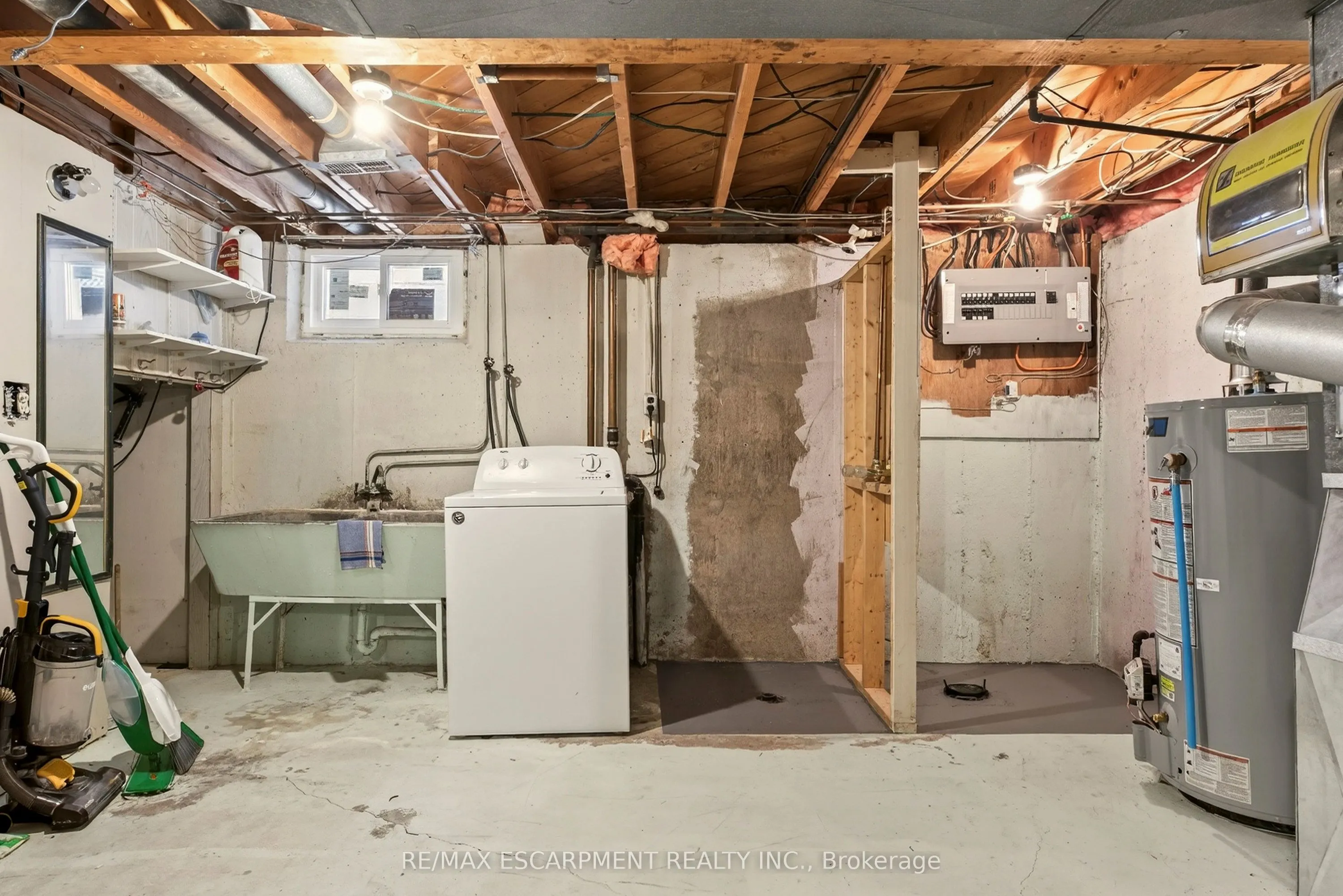 12 Ridley Heights Drive