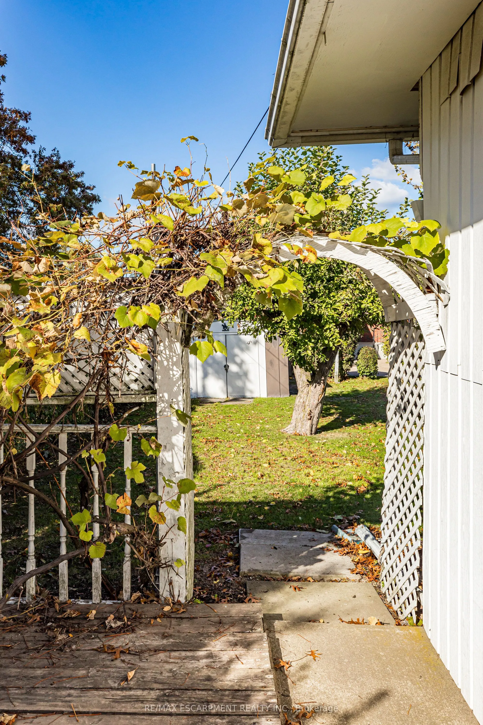 12 Ridley Heights Drive