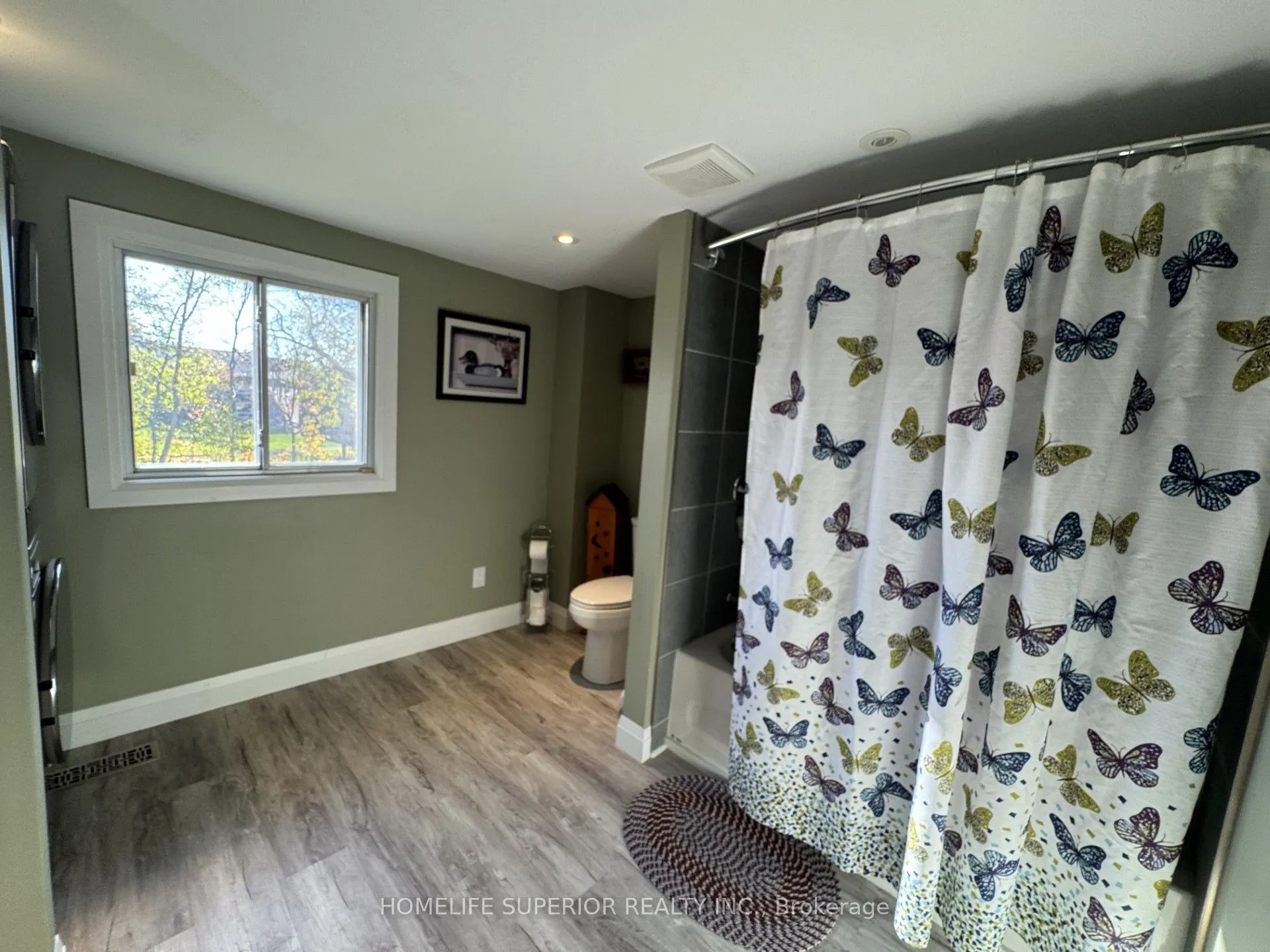 36 Madoc Street