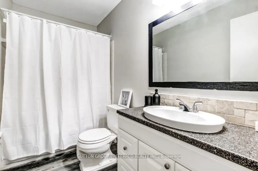 10 Berkshire Court, #27 & 58