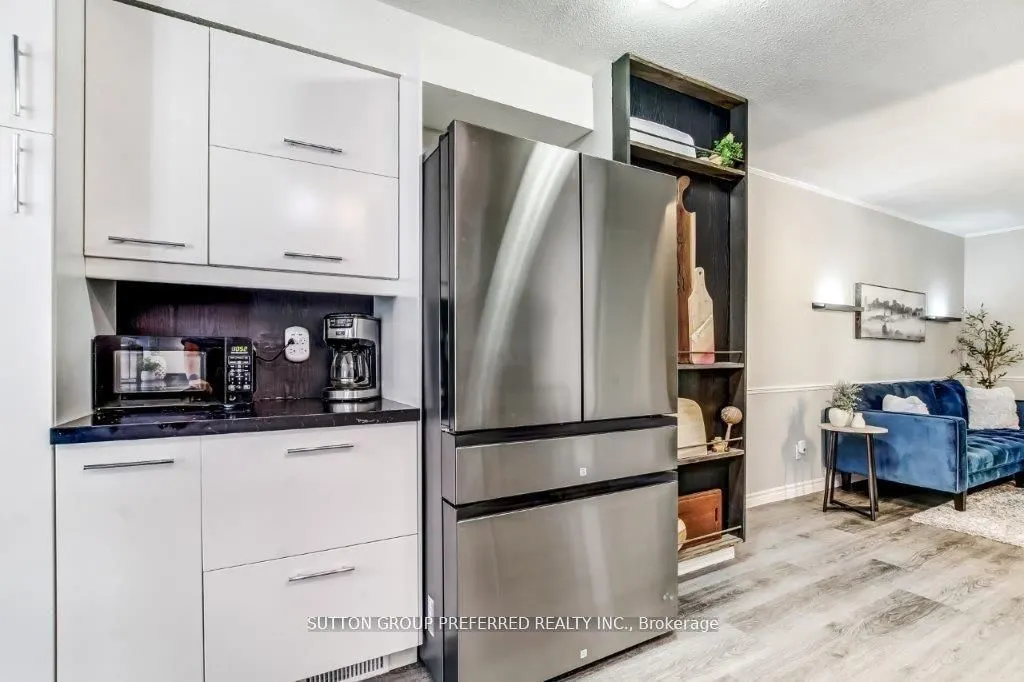 10 Berkshire Court, #27 & 58