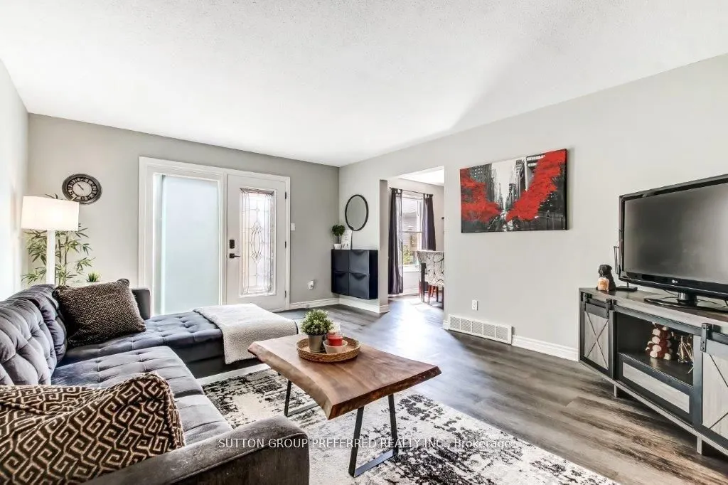 10 Berkshire Court, #27 & 58