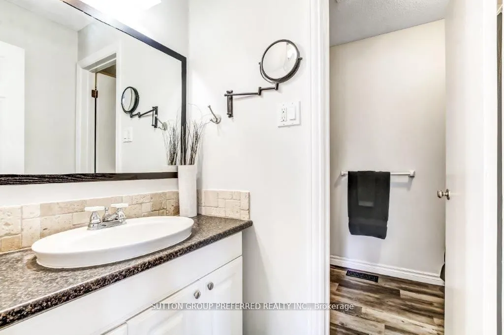 10 Berkshire Court, #27 & 58