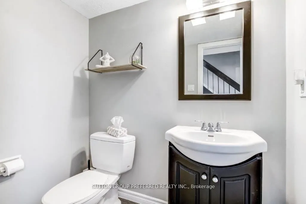 10 Berkshire Court, #27 & 58