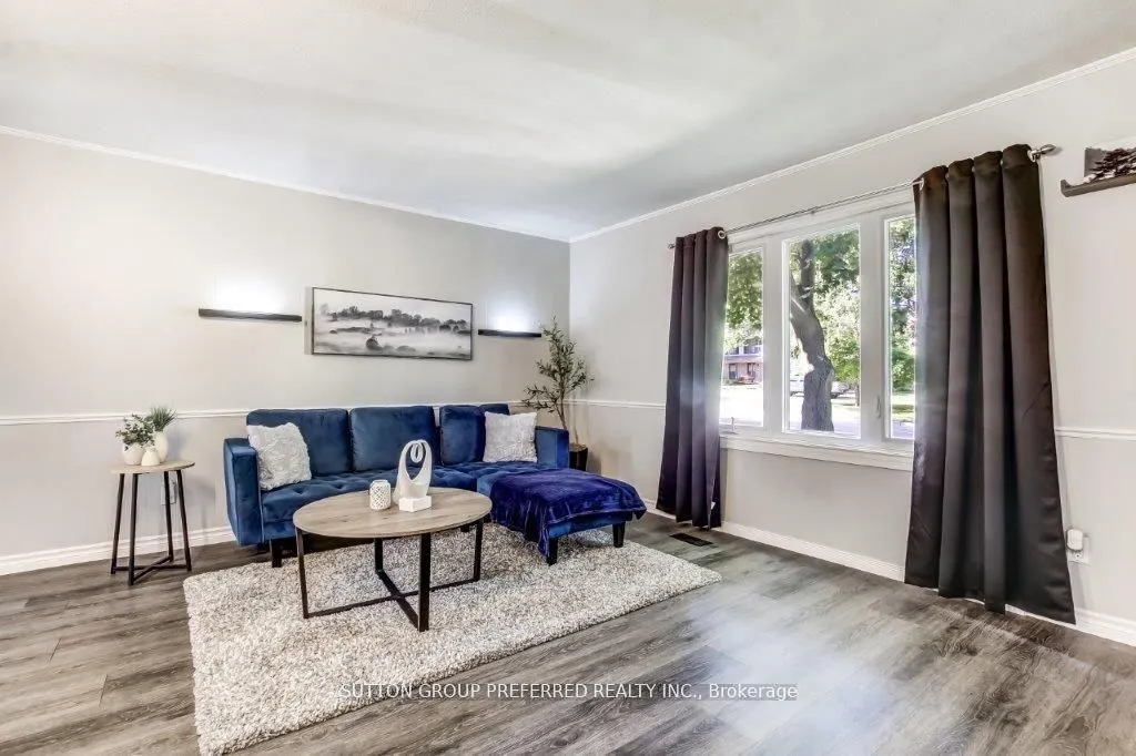 10 Berkshire Court, #27 & 58