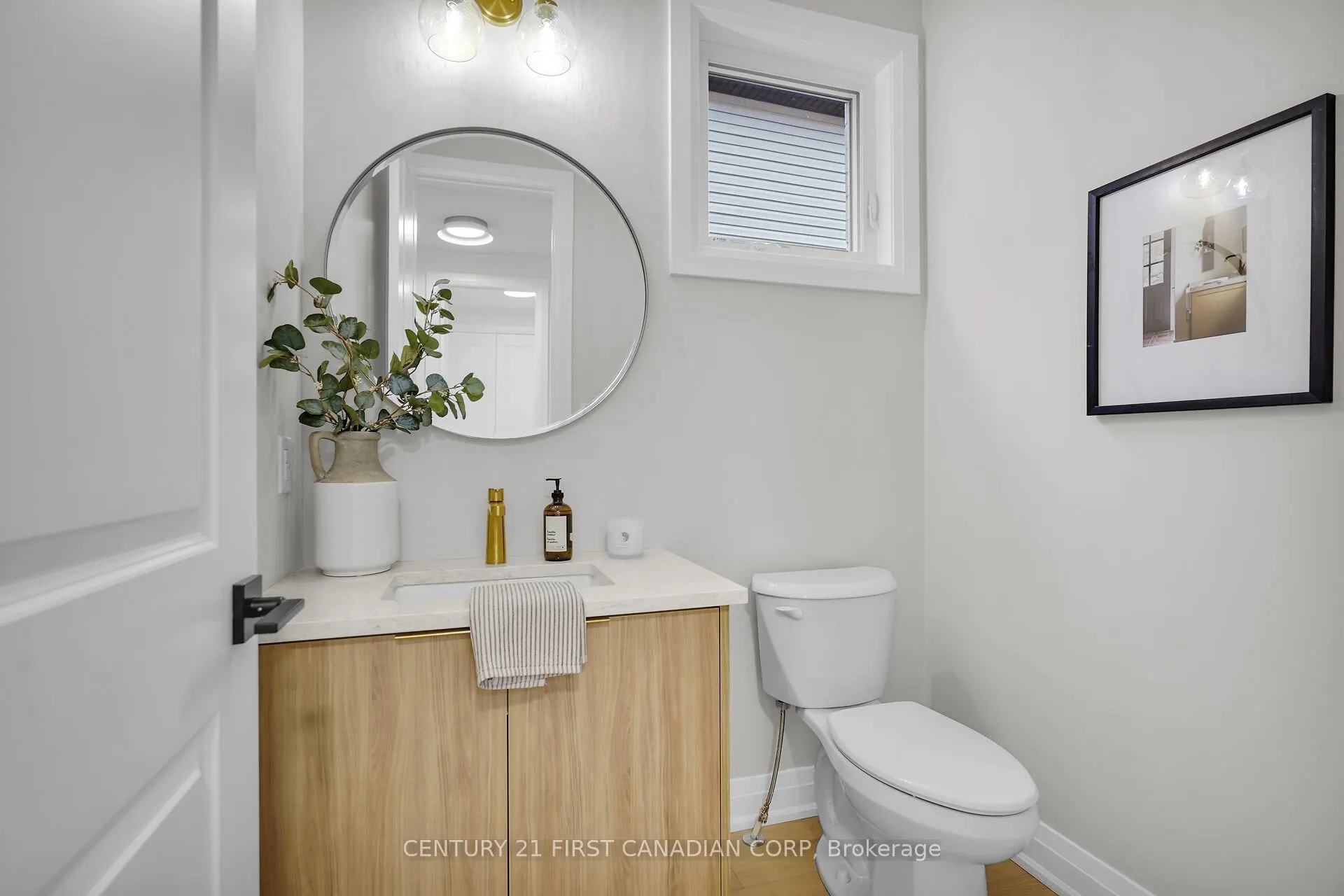 1918 Fountain Grass Drive