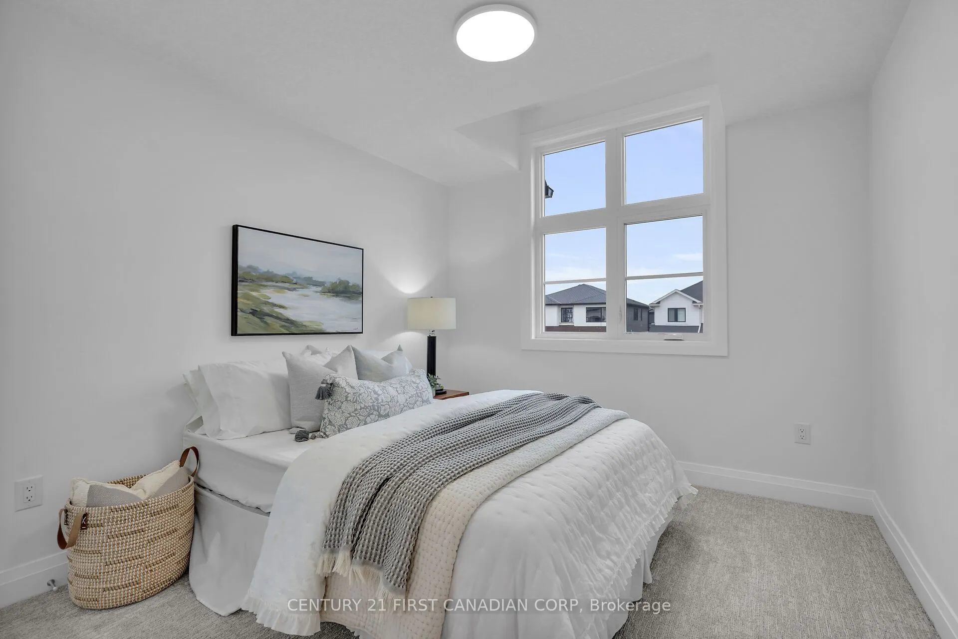 1918 Fountain Grass Drive