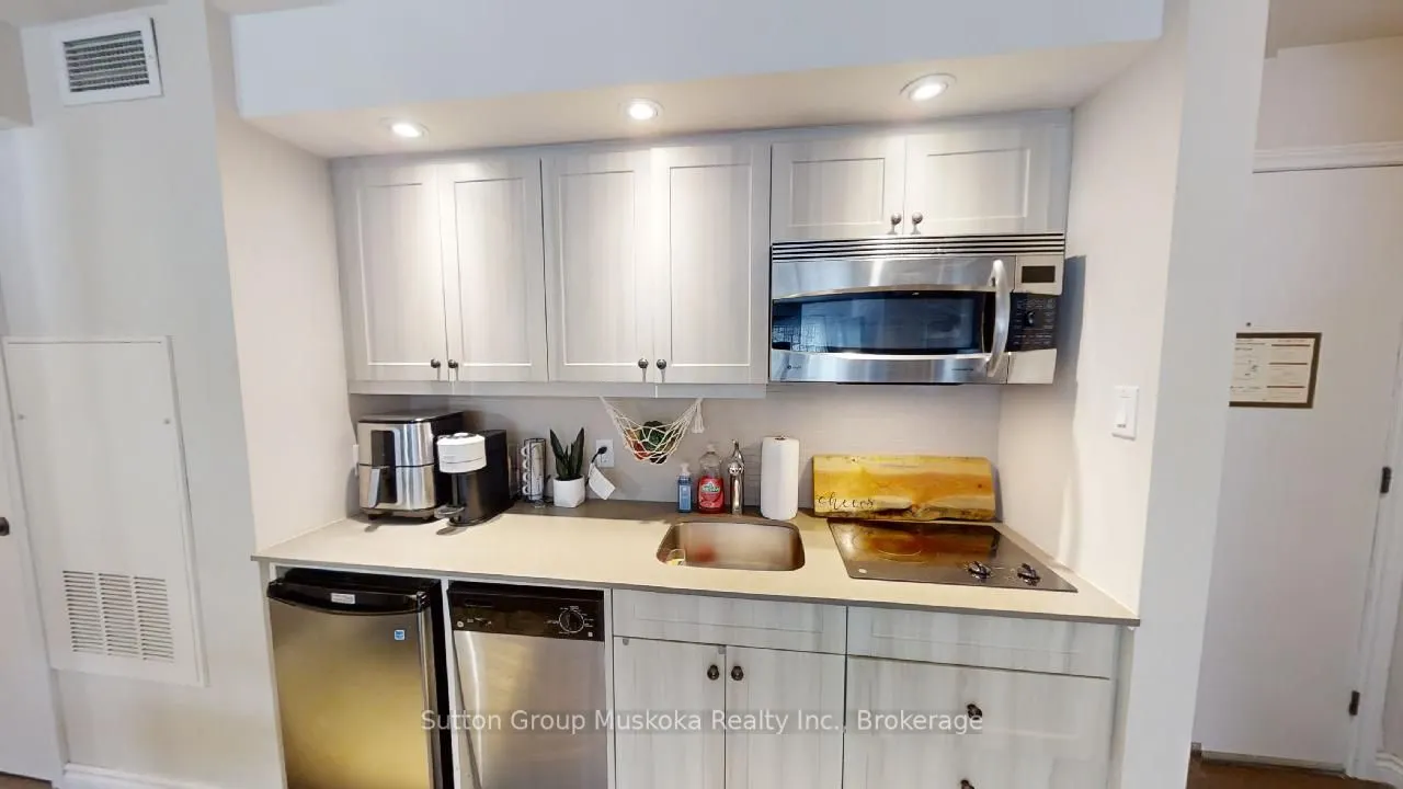 1235 Deerhurst Drive, #52-308