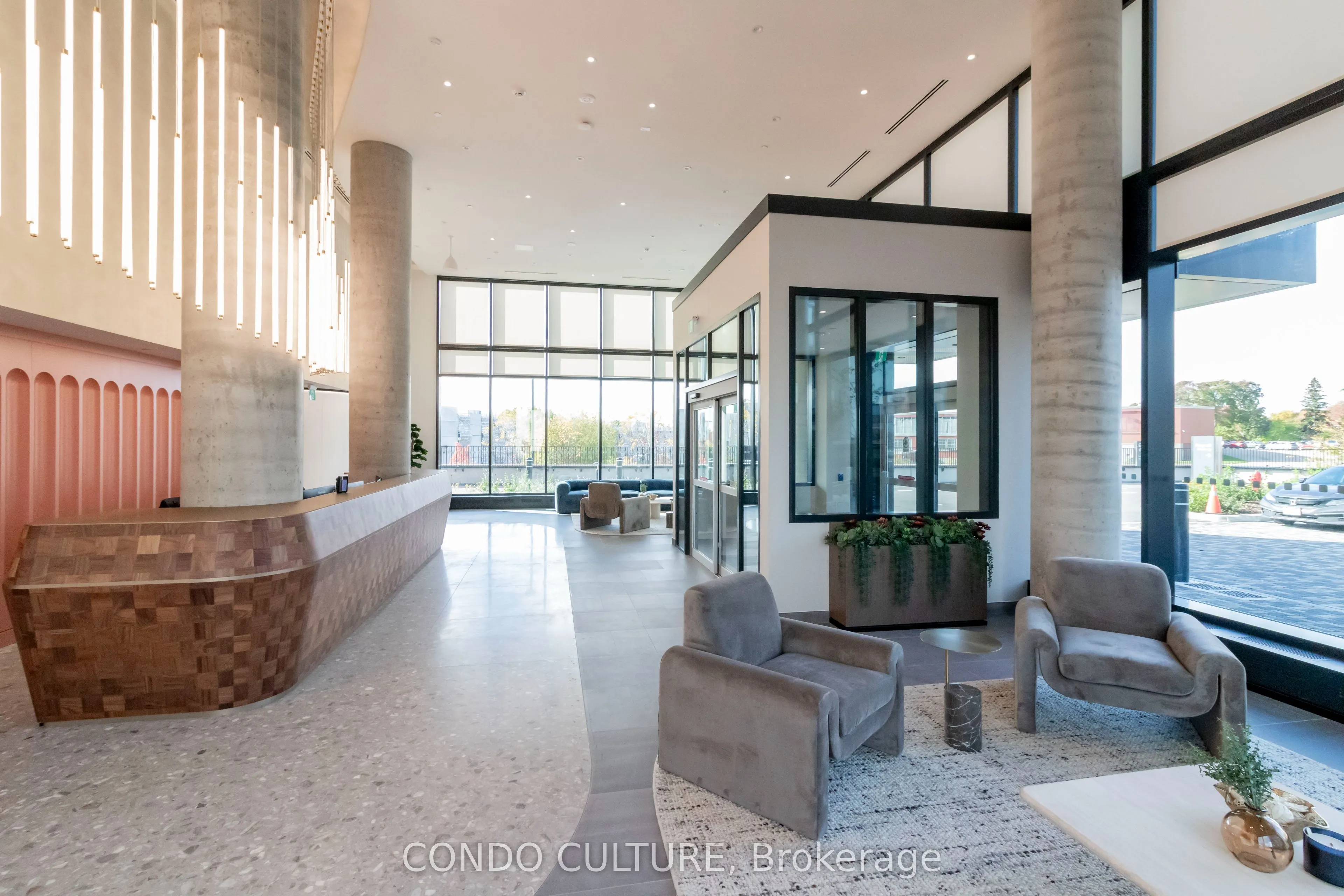 25 Wellington Street S, #2507