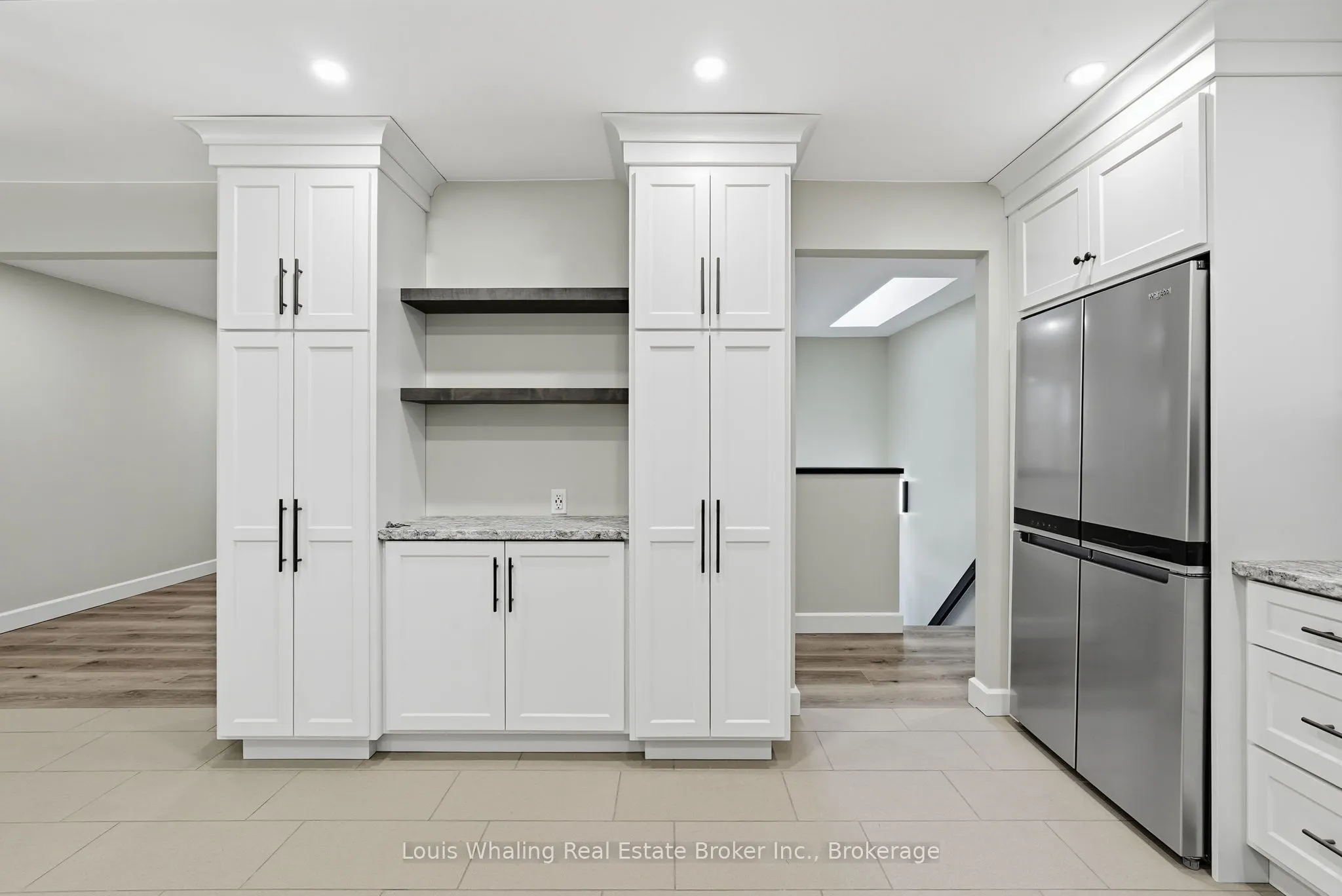 25 Dirstein Street N