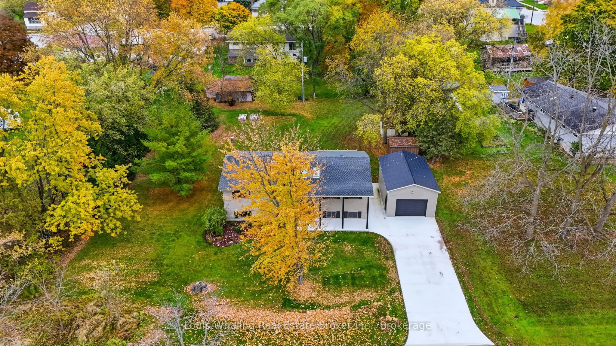 25 Dirstein Street N