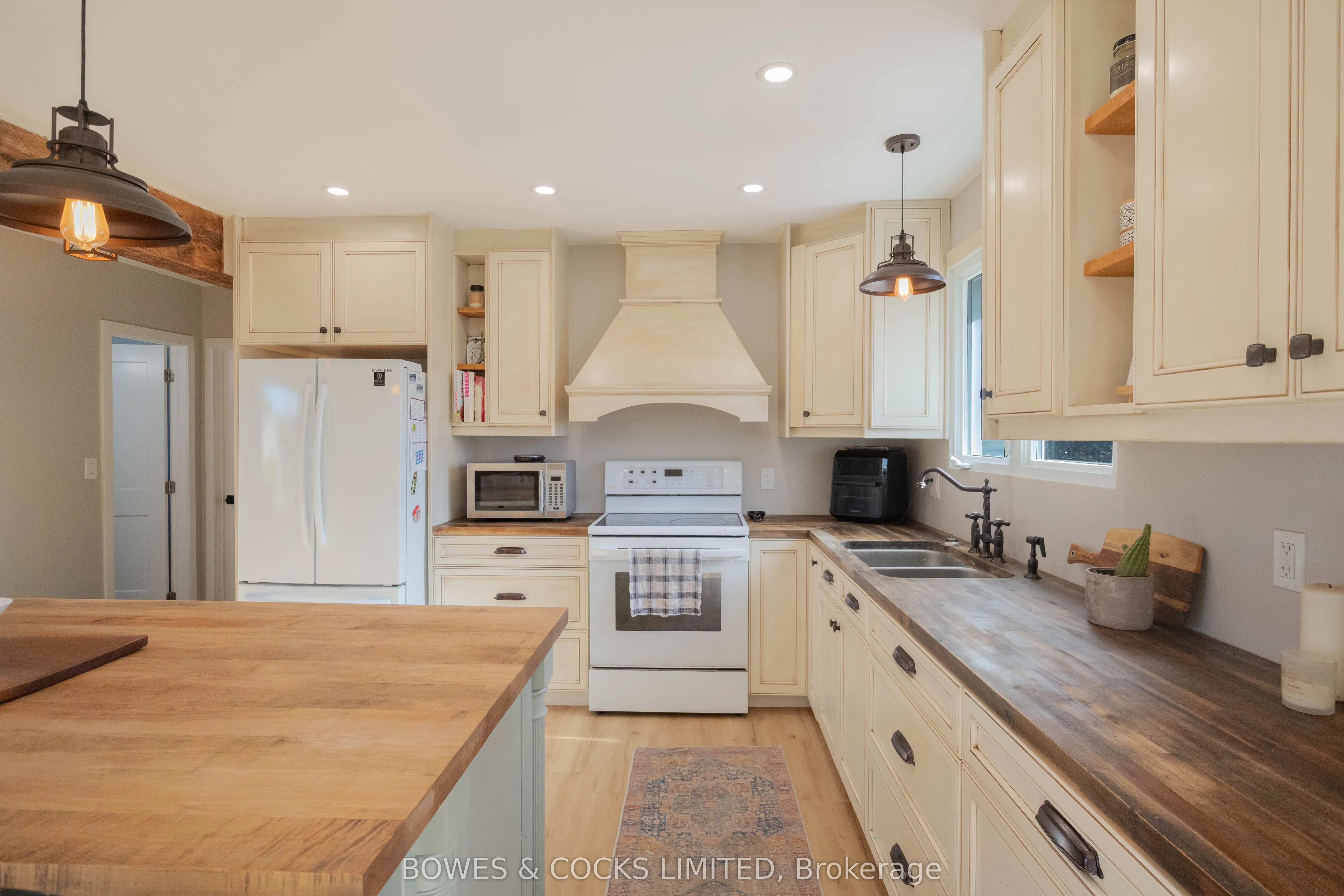 159 South Baptiste Lake Road