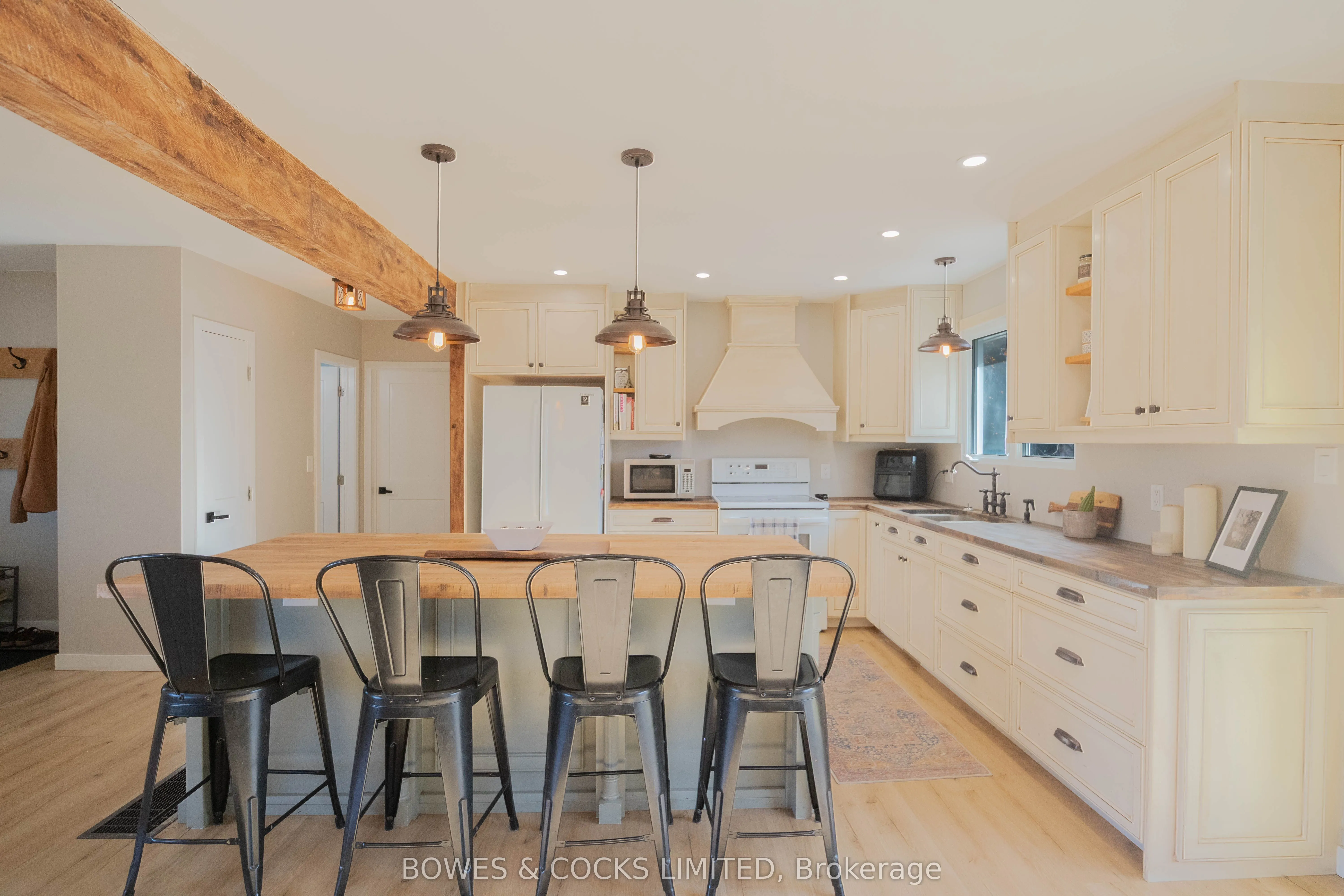 159 South Baptiste Lake Road