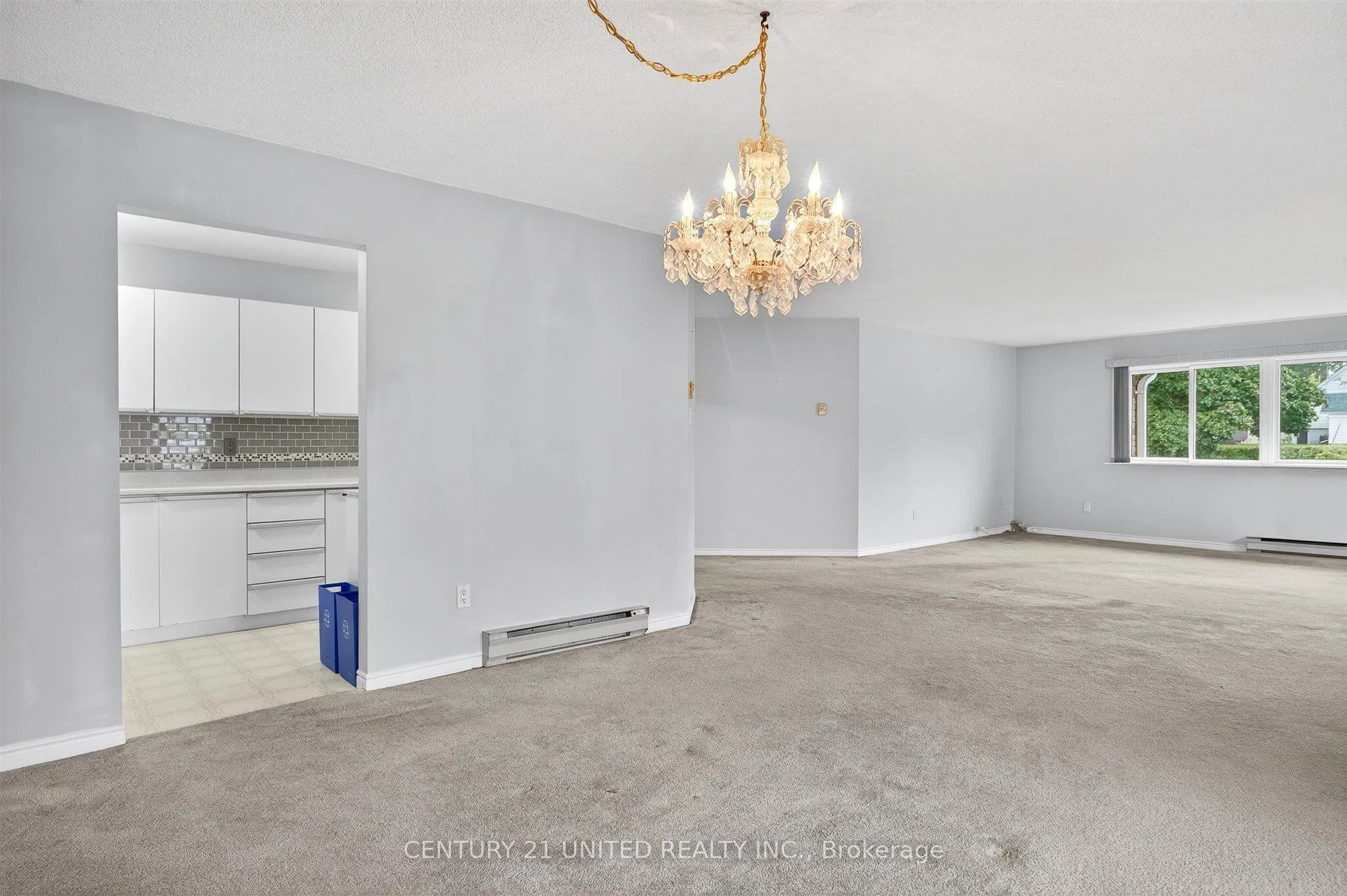 475 Parkhill Road W, #224