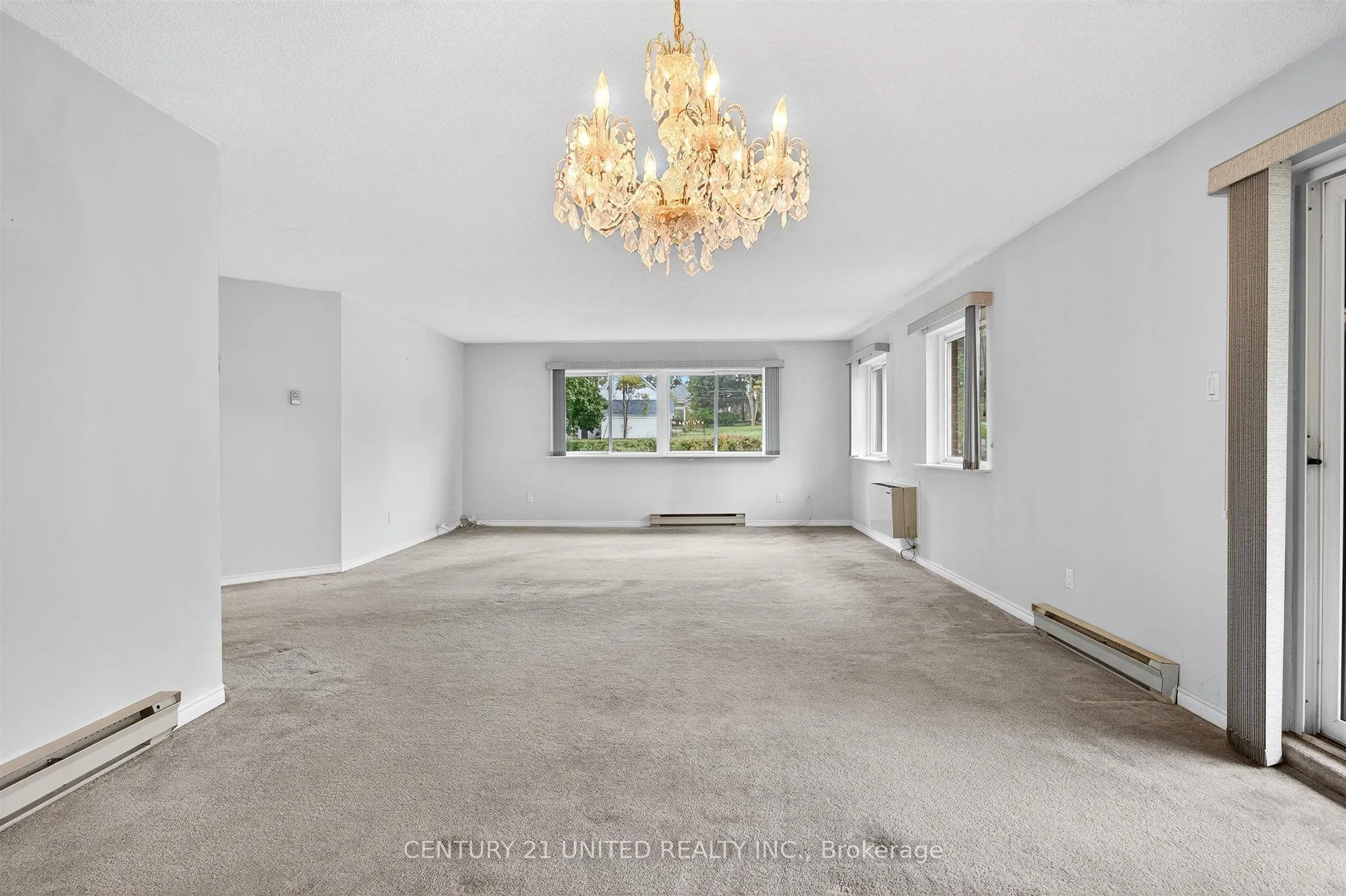 475 Parkhill Road W, #224