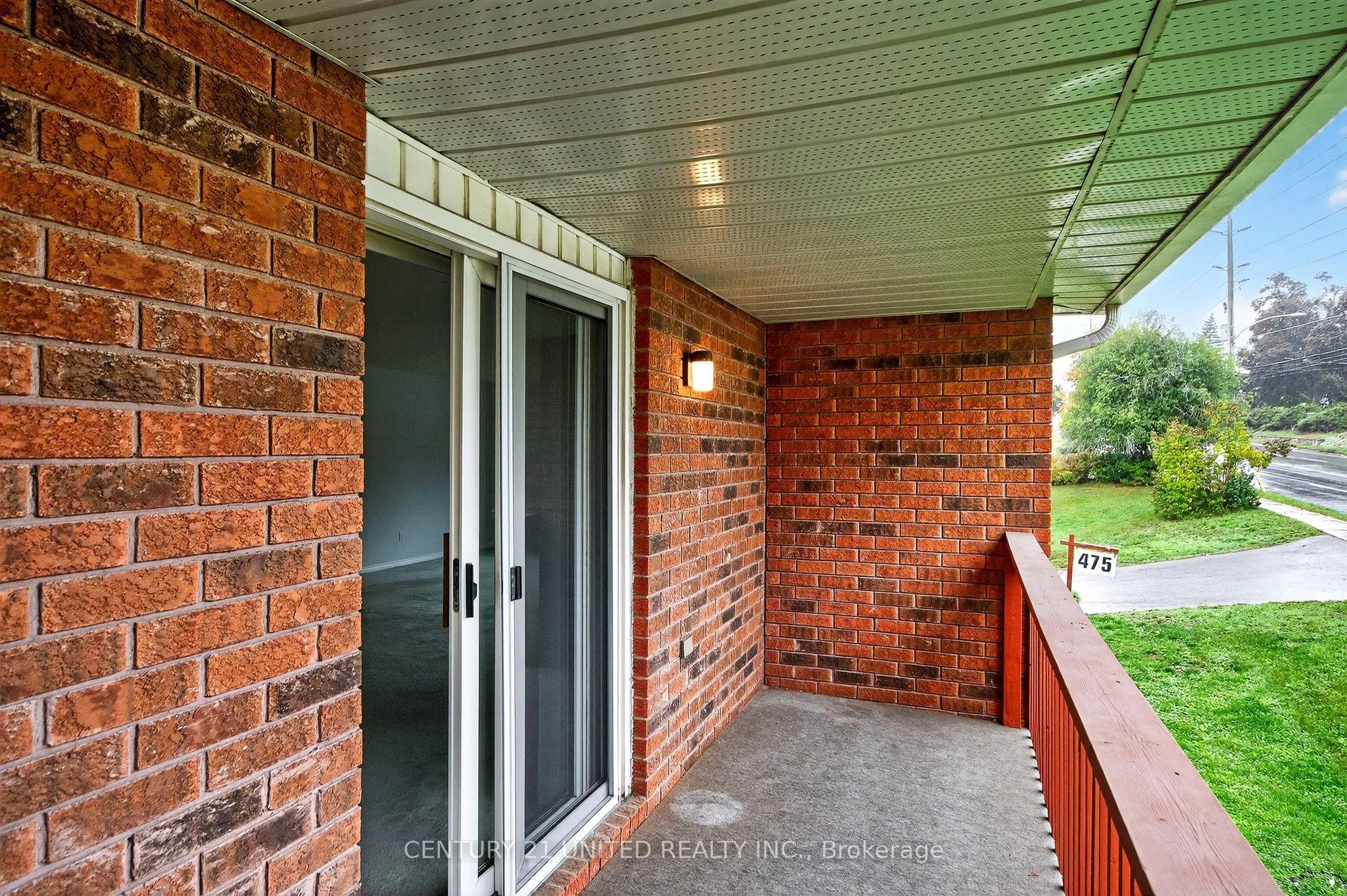 475 Parkhill Road W, #224