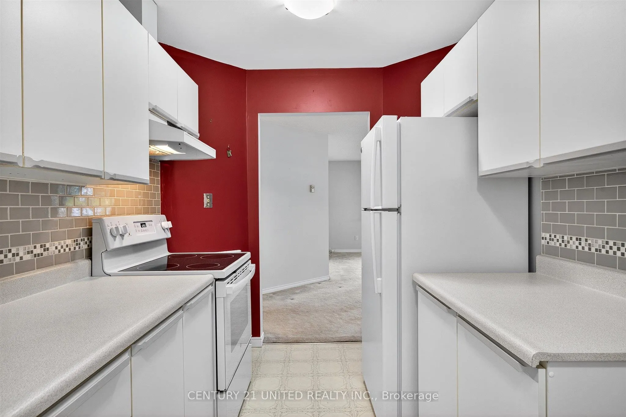 475 Parkhill Road W, #224