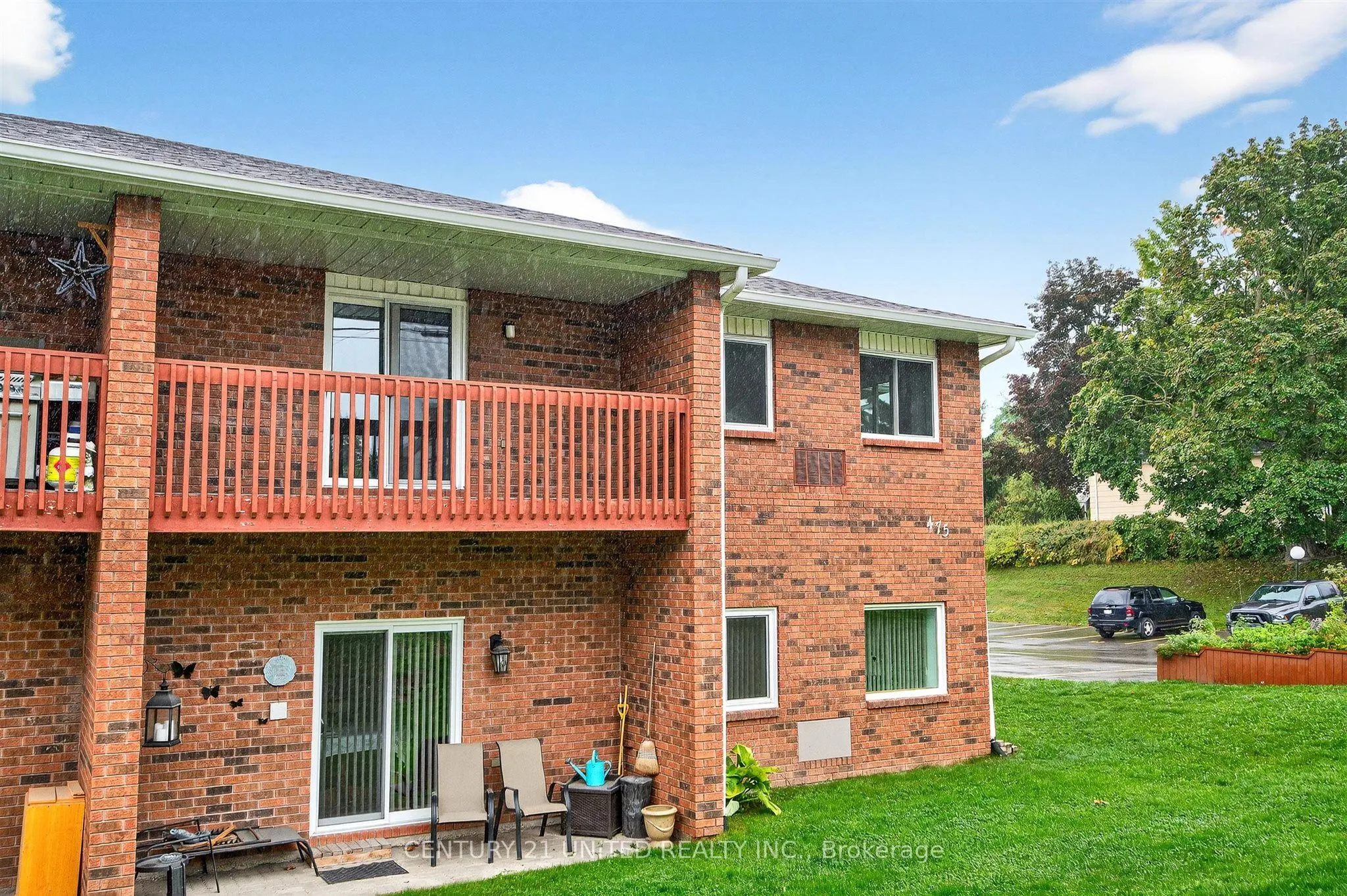 475 Parkhill Road W, #224