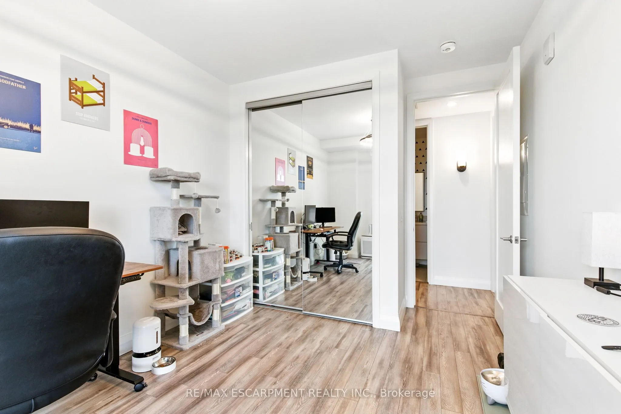 118 King Street E, #523