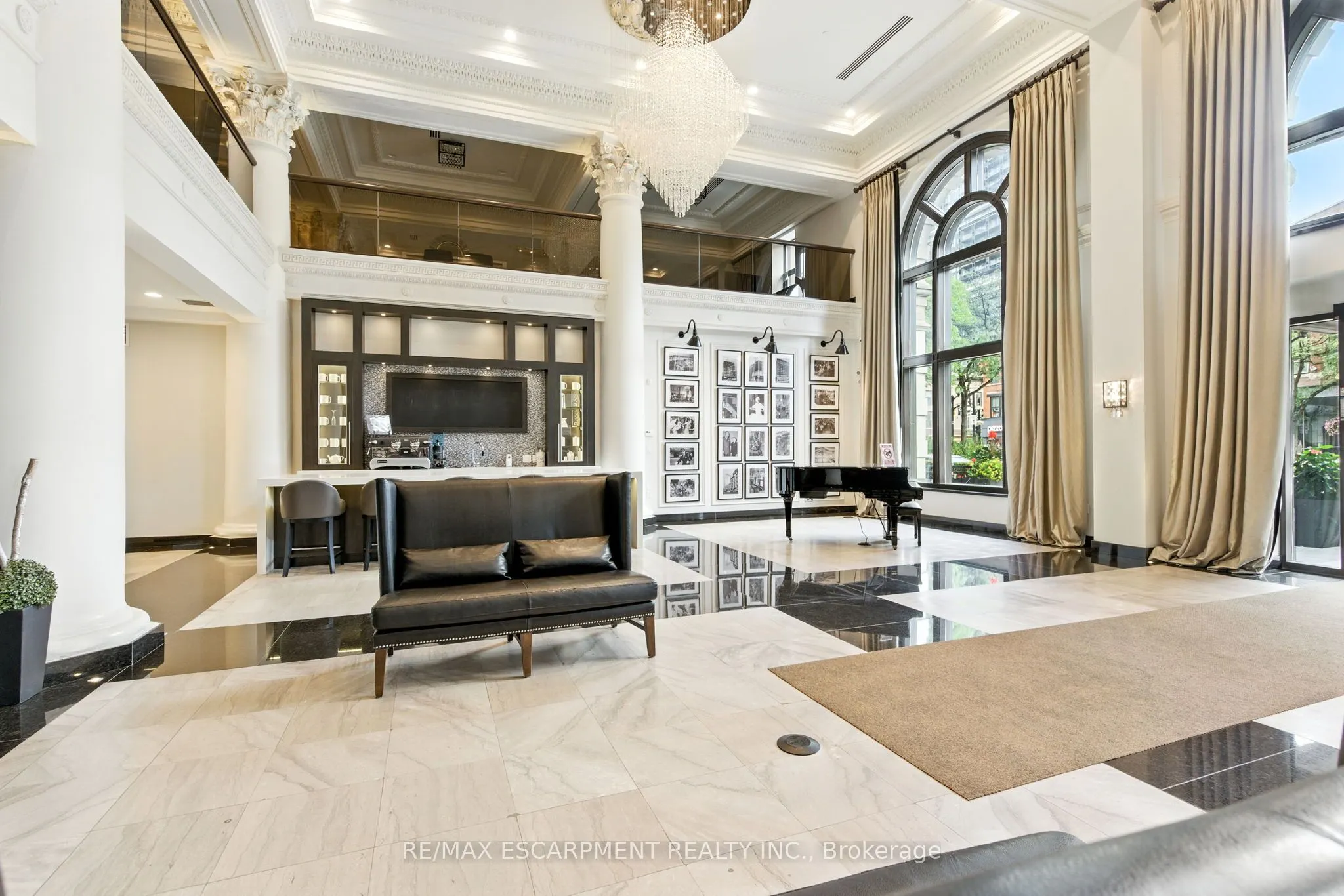 118 King Street E, #523