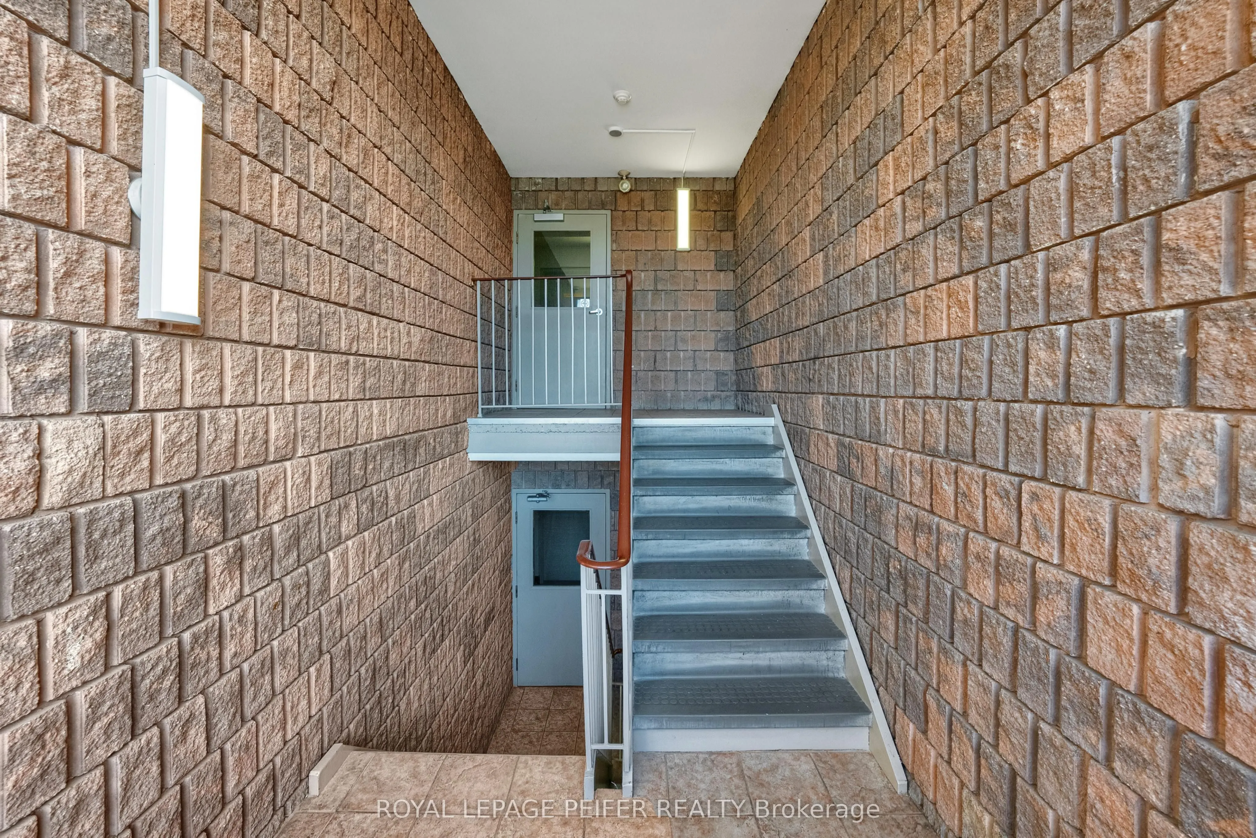 1580 Ernest Avenue, #306